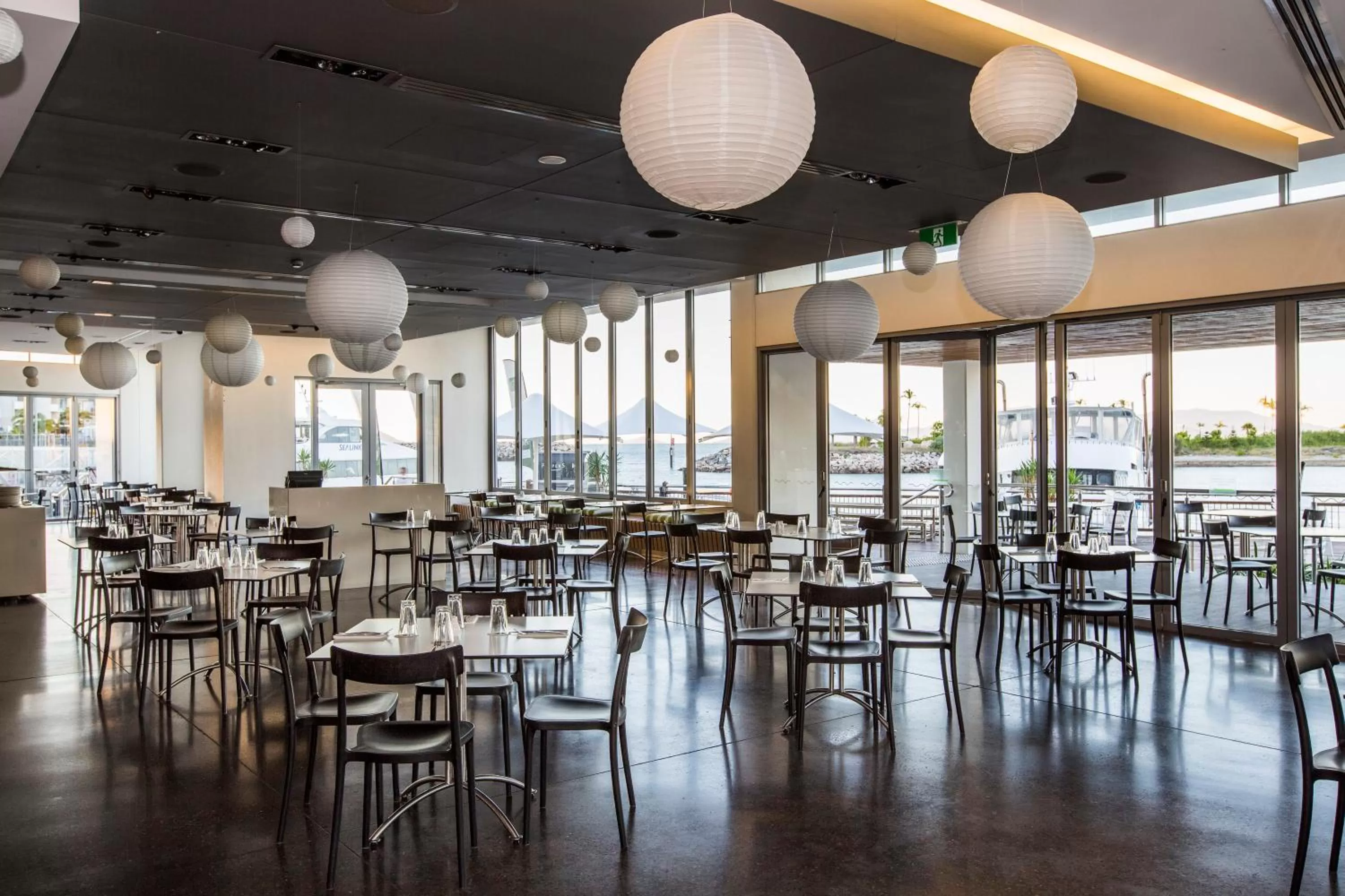 Restaurant/places to eat in Peppers Blue on Blue