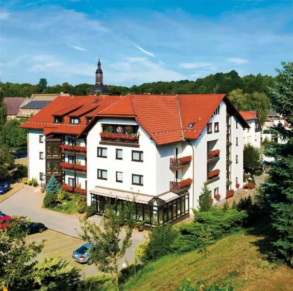 Facade/entrance, Property Building in Hotel Zur Post