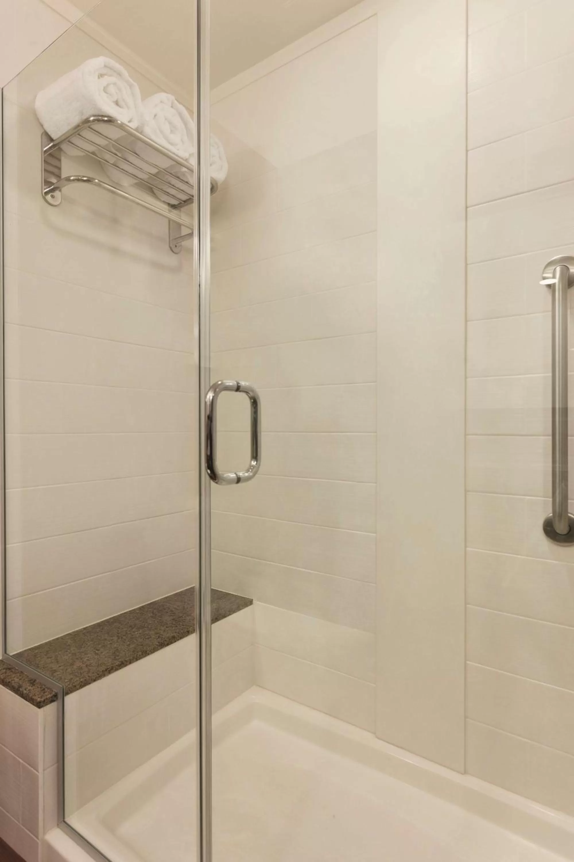 Bathroom in Hilton Garden Inn Falls Church