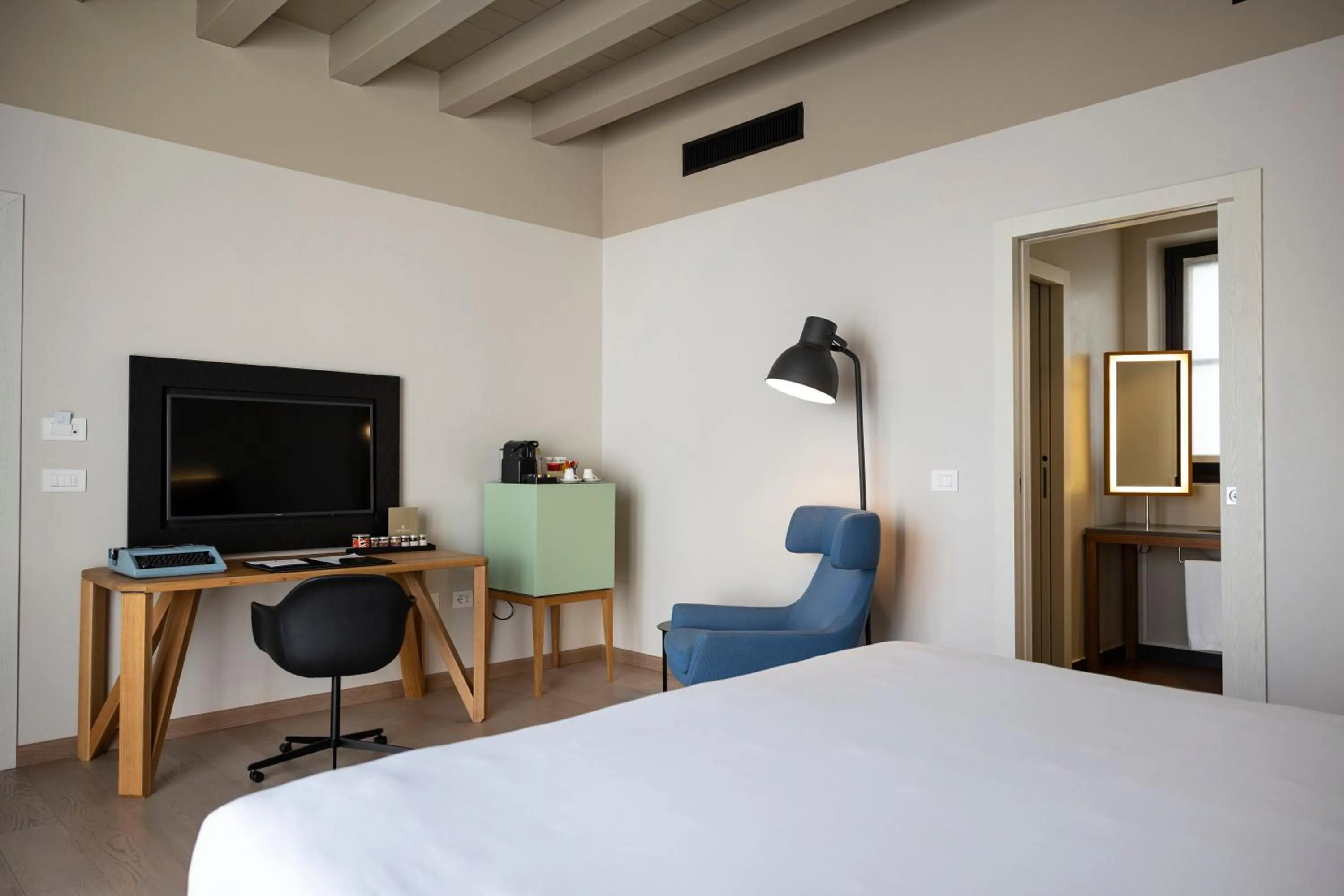 Bedroom, Bed in Savona 18 Suites