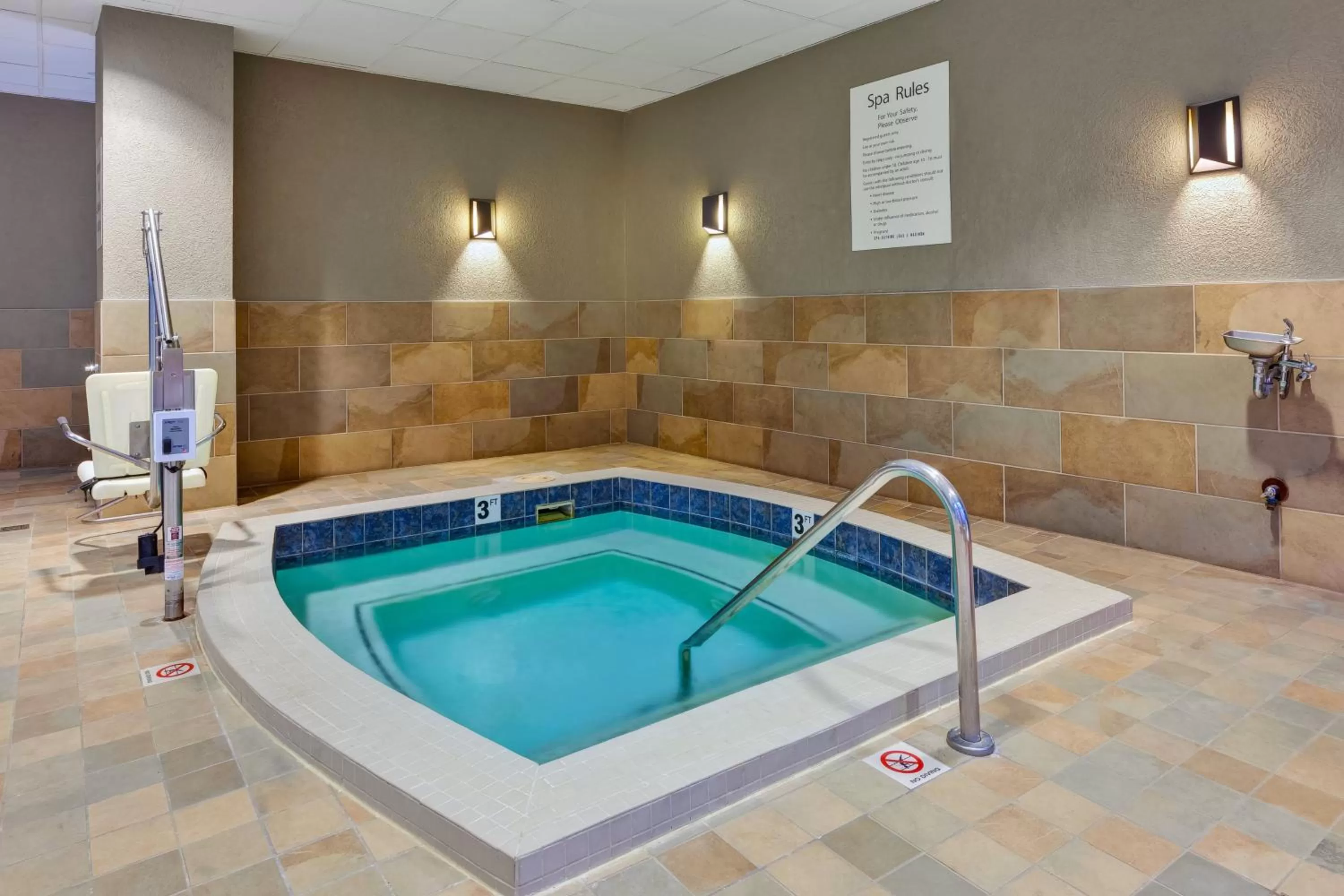 Swimming pool in Holiday Inn Grand Rapids Downtown by IHG