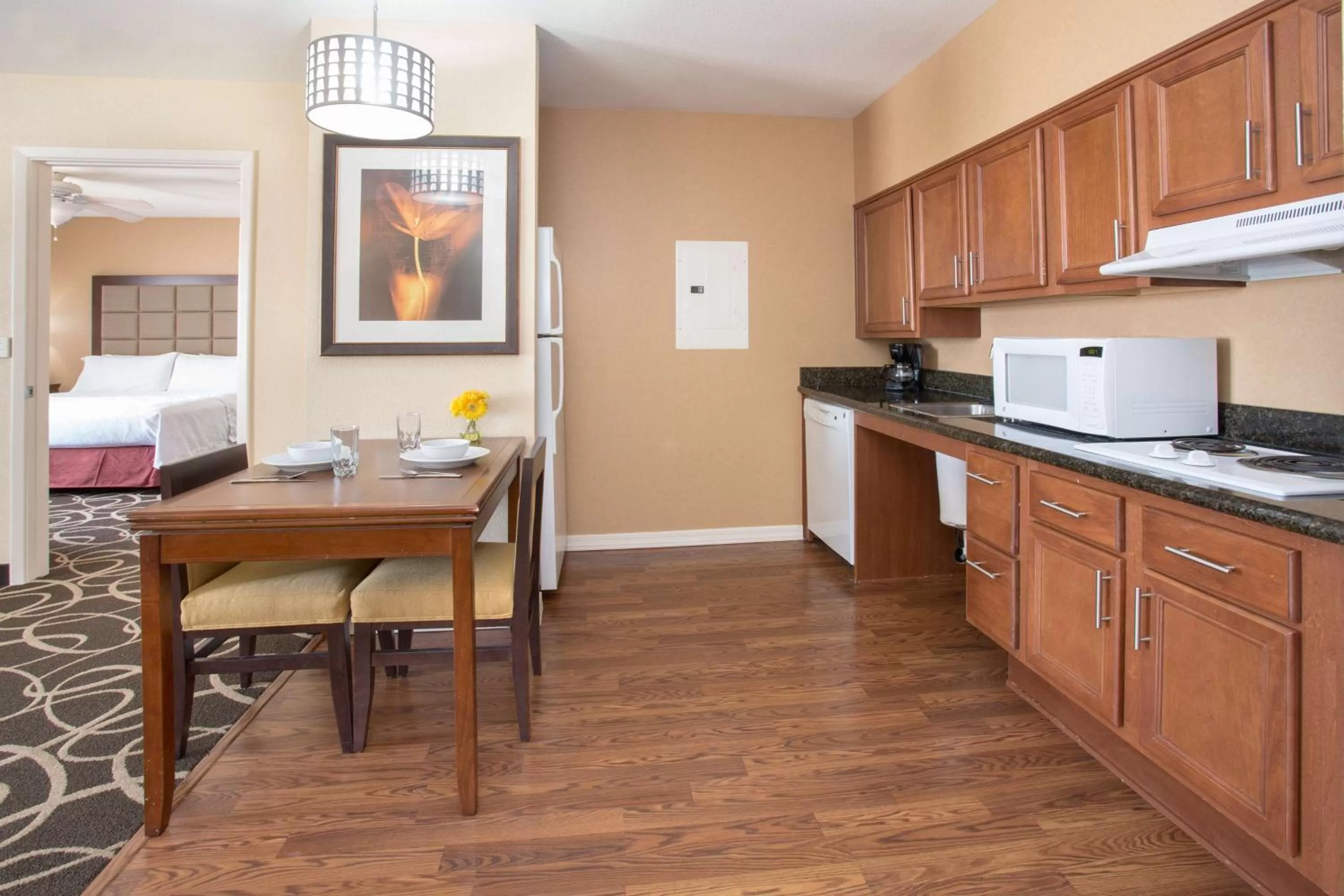 Kitchen or kitchenette in Homewood Suites by Hilton Yuma