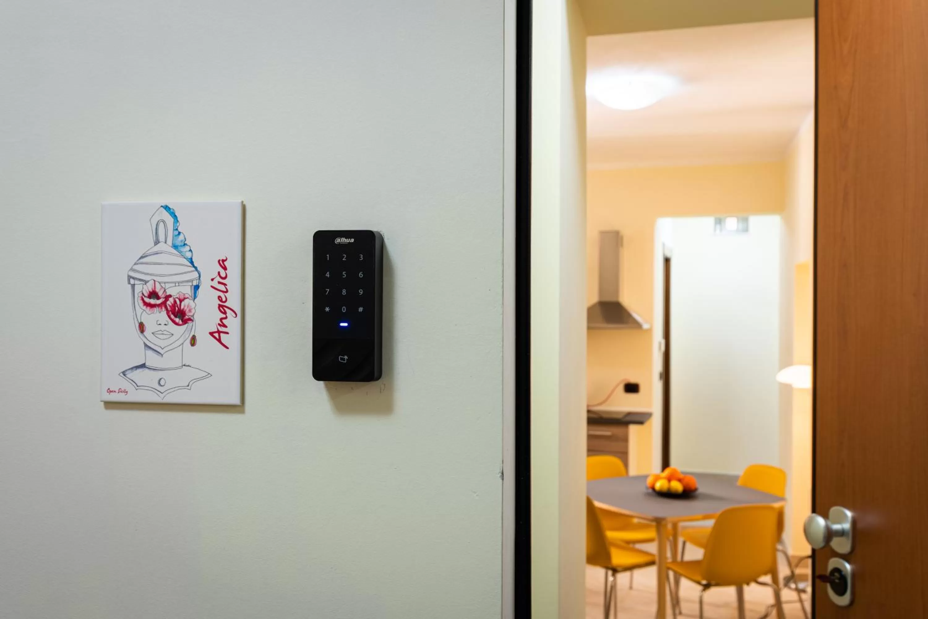 Facade/entrance in Open Sicily Residence - Central Apartments Near Quattro Canti