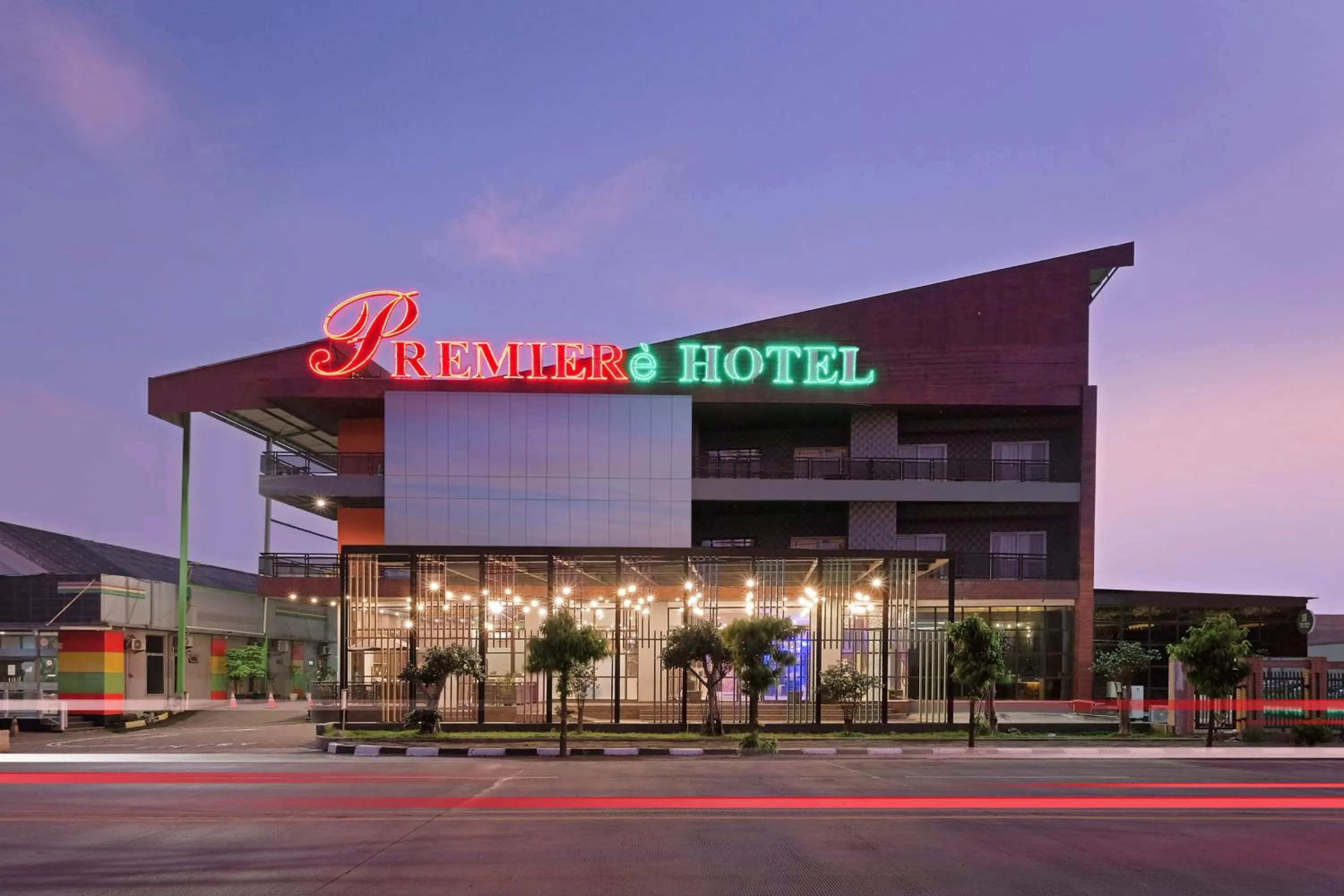 Premiere Hotel Tegal