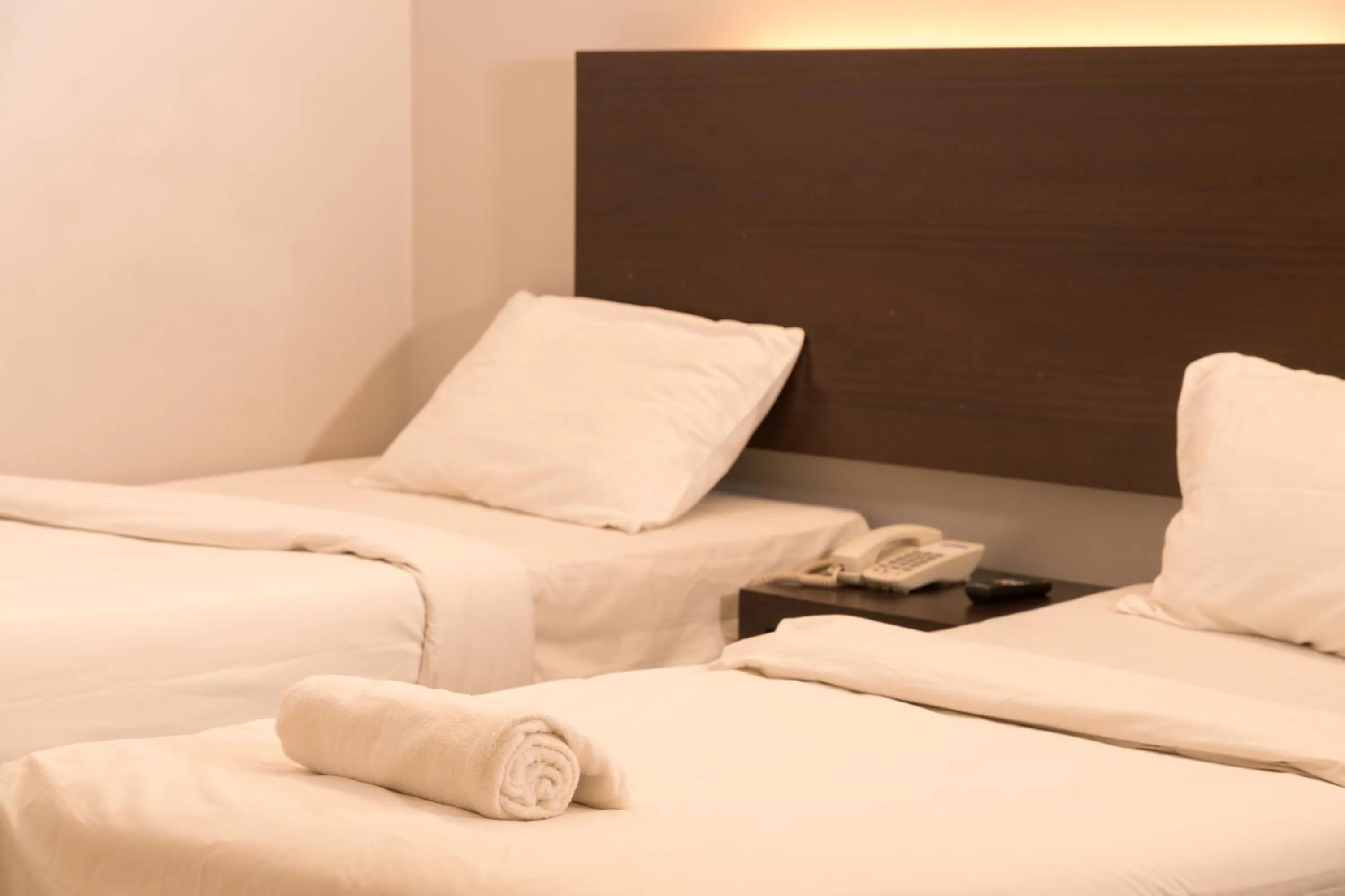 Bed in GM Hotel Metro at Sunway