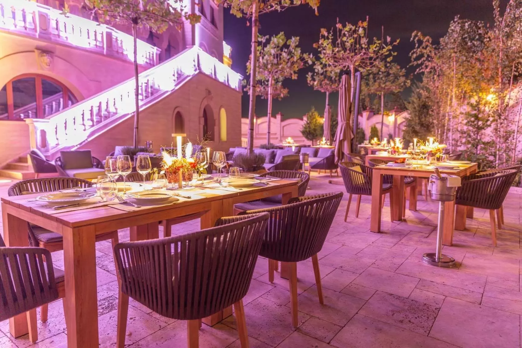 Restaurant/places to eat in Suter Palace Heritage Boutique Hotel