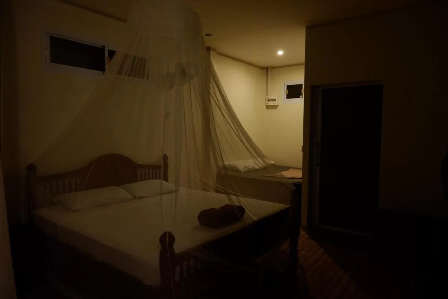 Bed in Khao Sok Hill Top Resort