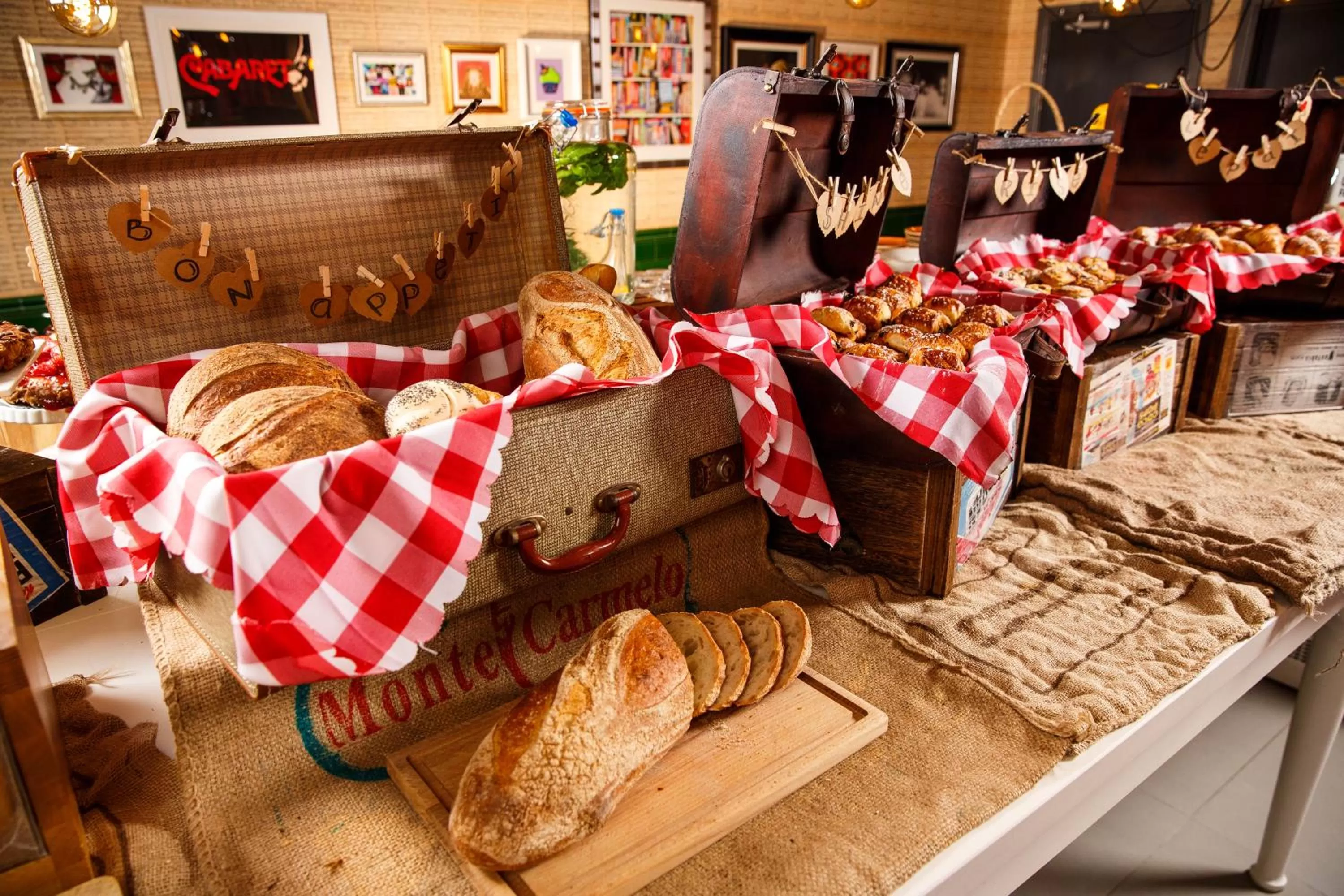 Breakfast in ibis Styles London Southwark - near Borough Market