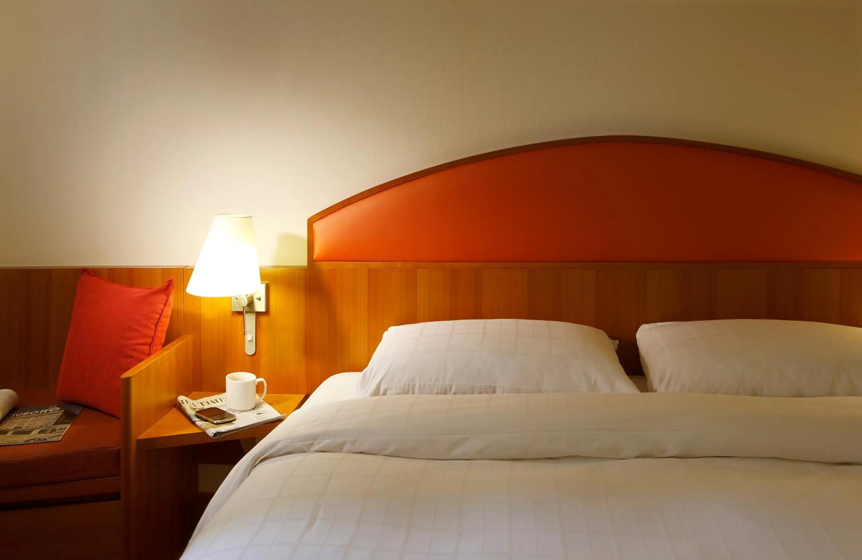 Bedroom, Bed in Ibis Styles Ambassador Seoul Gangnam