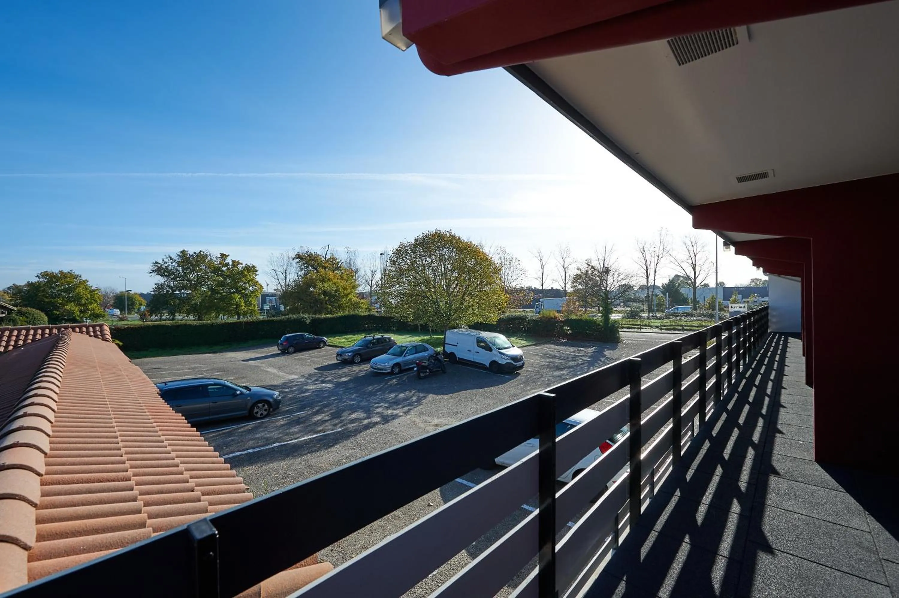 Garden in Kyriad Bordeaux - Merignac Aéroport