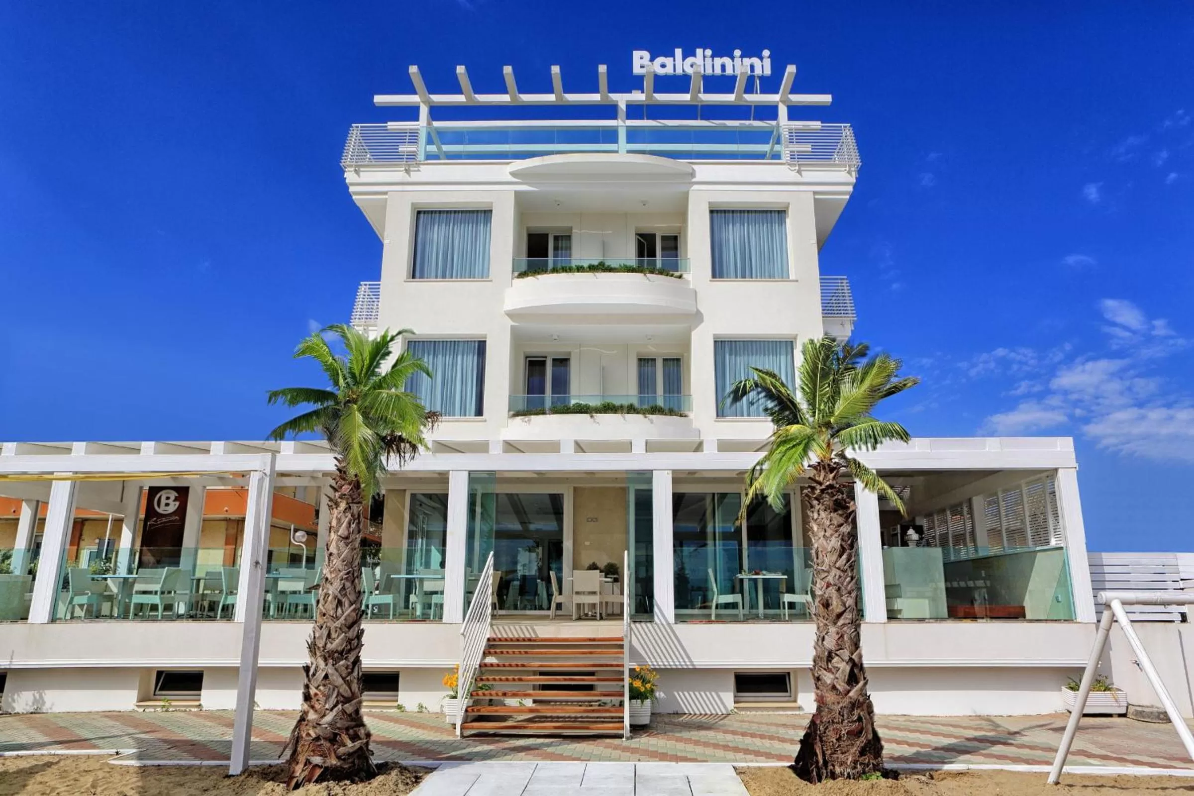 Facade/entrance in Baldinini Hotel