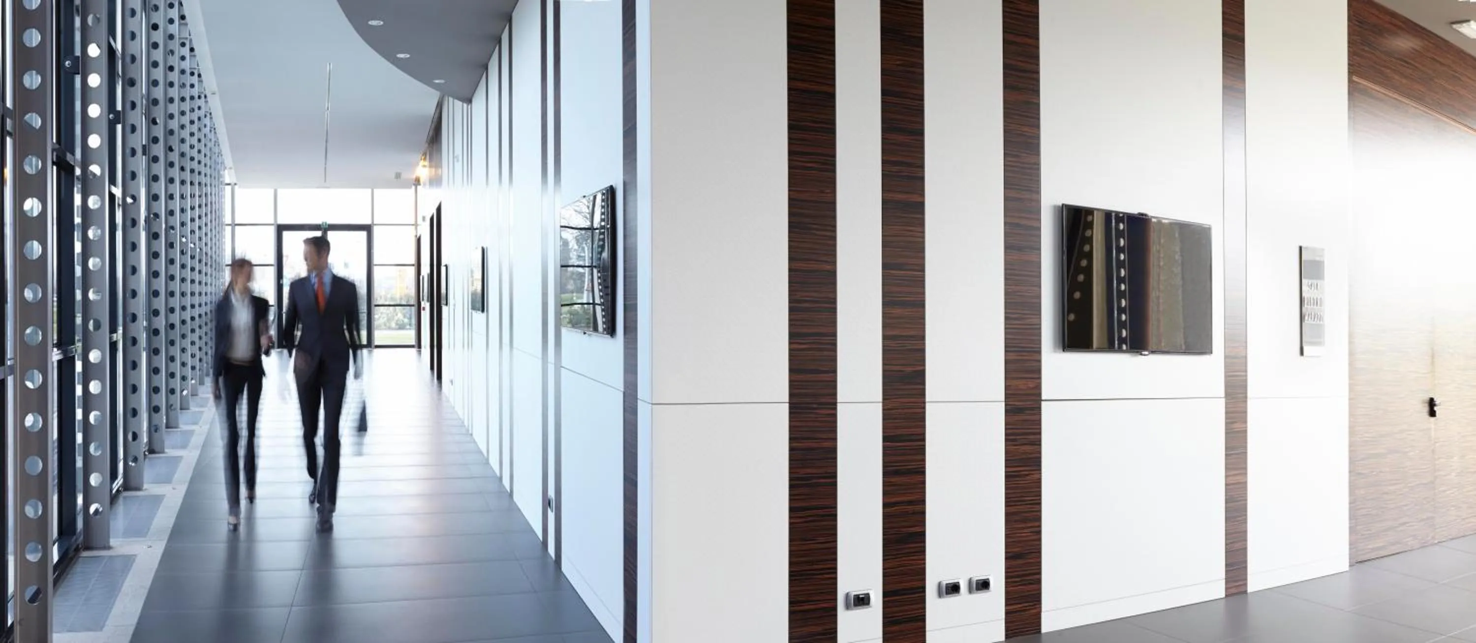 Property building in RMH MODENA DES ARTS