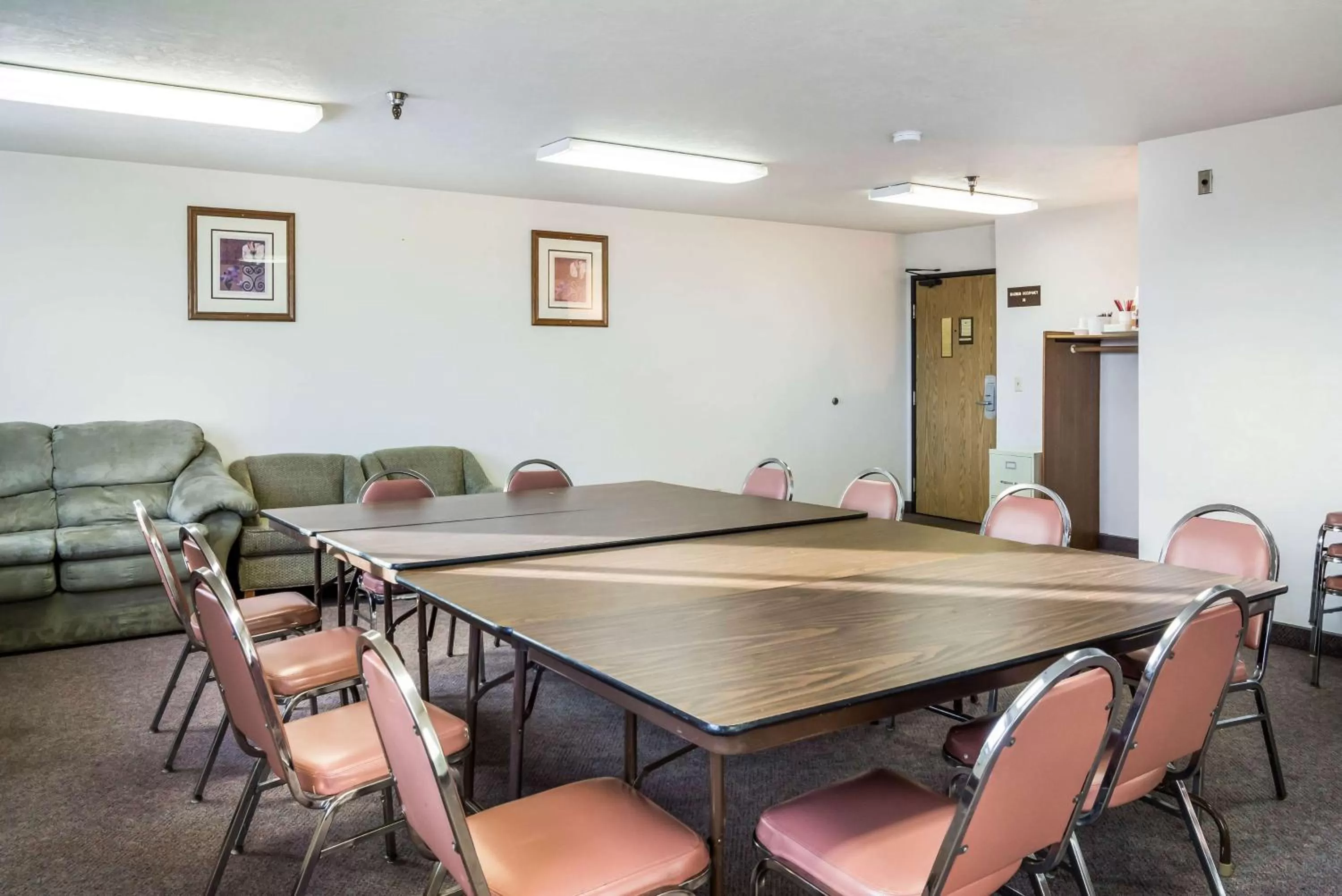 On site in Motel 6-Wilsonville, OR - Portland