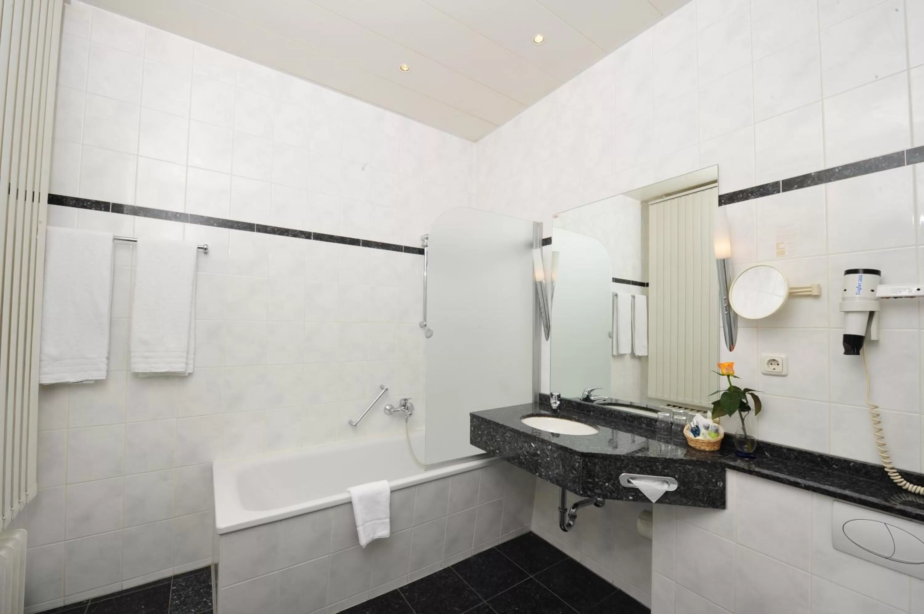 Bathroom in Frühlings-Hotel