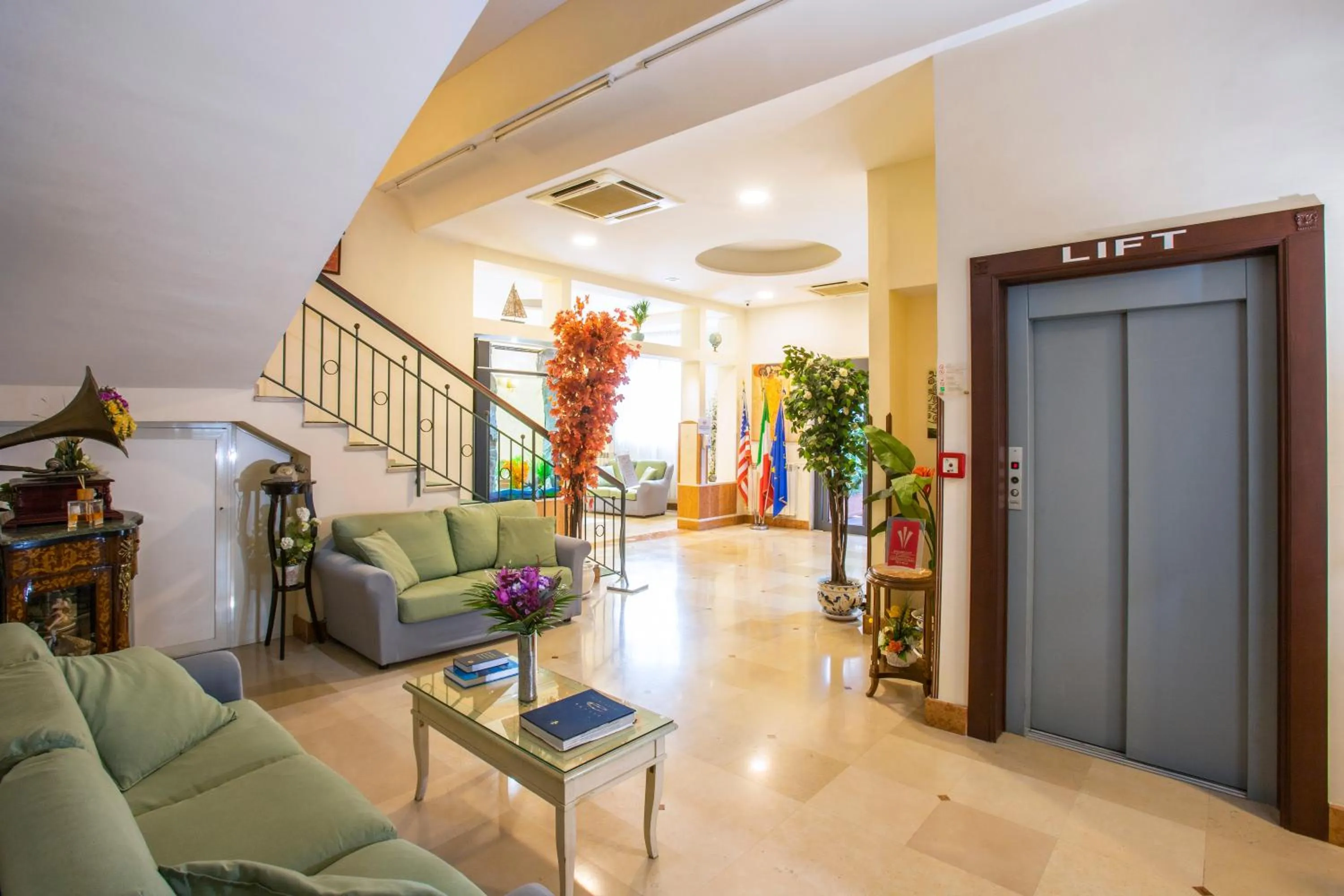 Lobby or reception in Hotel San Paolo