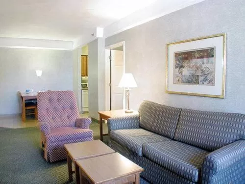 Living room in Staybridge Suites San Antonio Airport by IHG