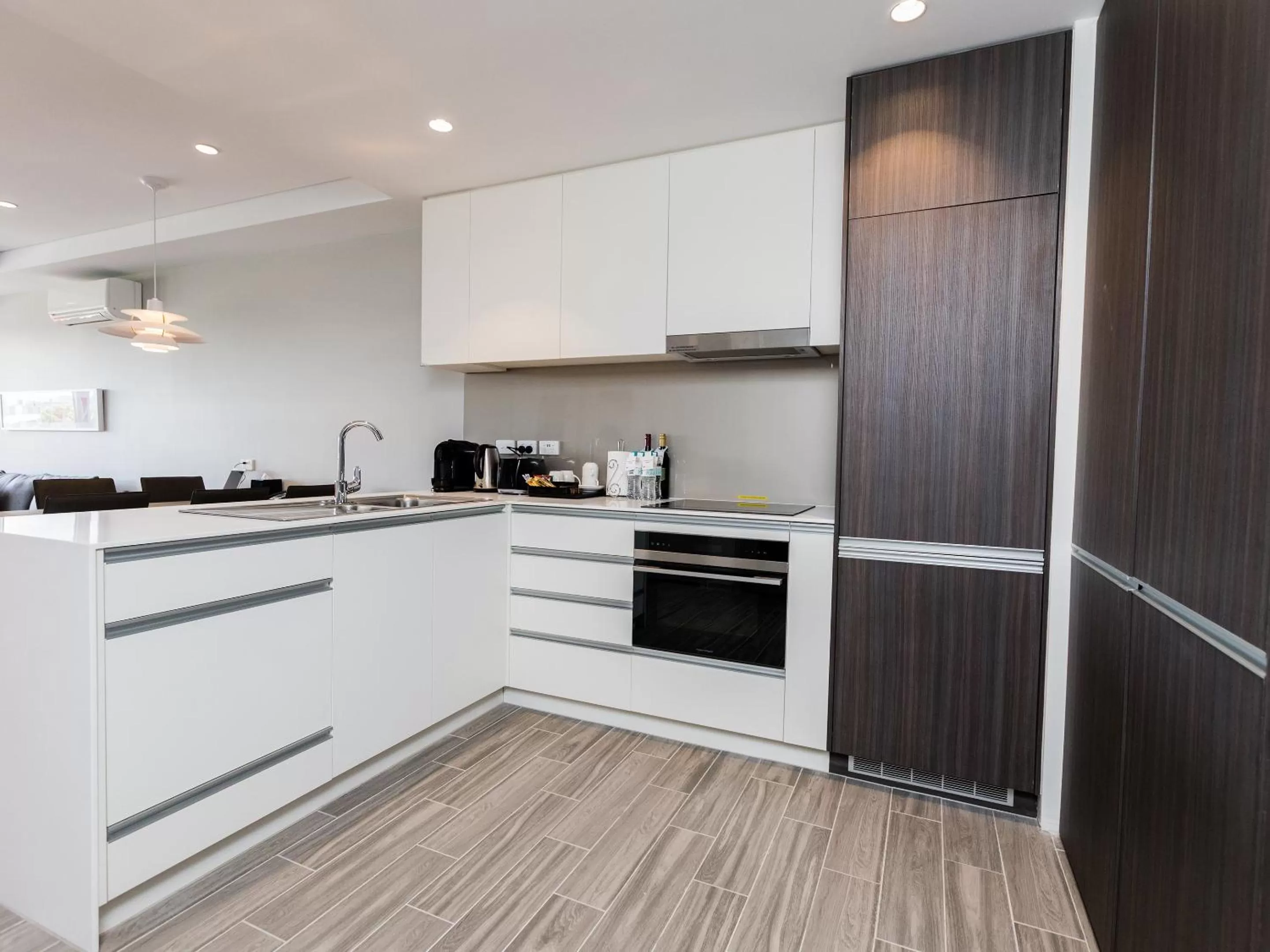 Kitchen or kitchenette in The Branksome Hotel & Residences