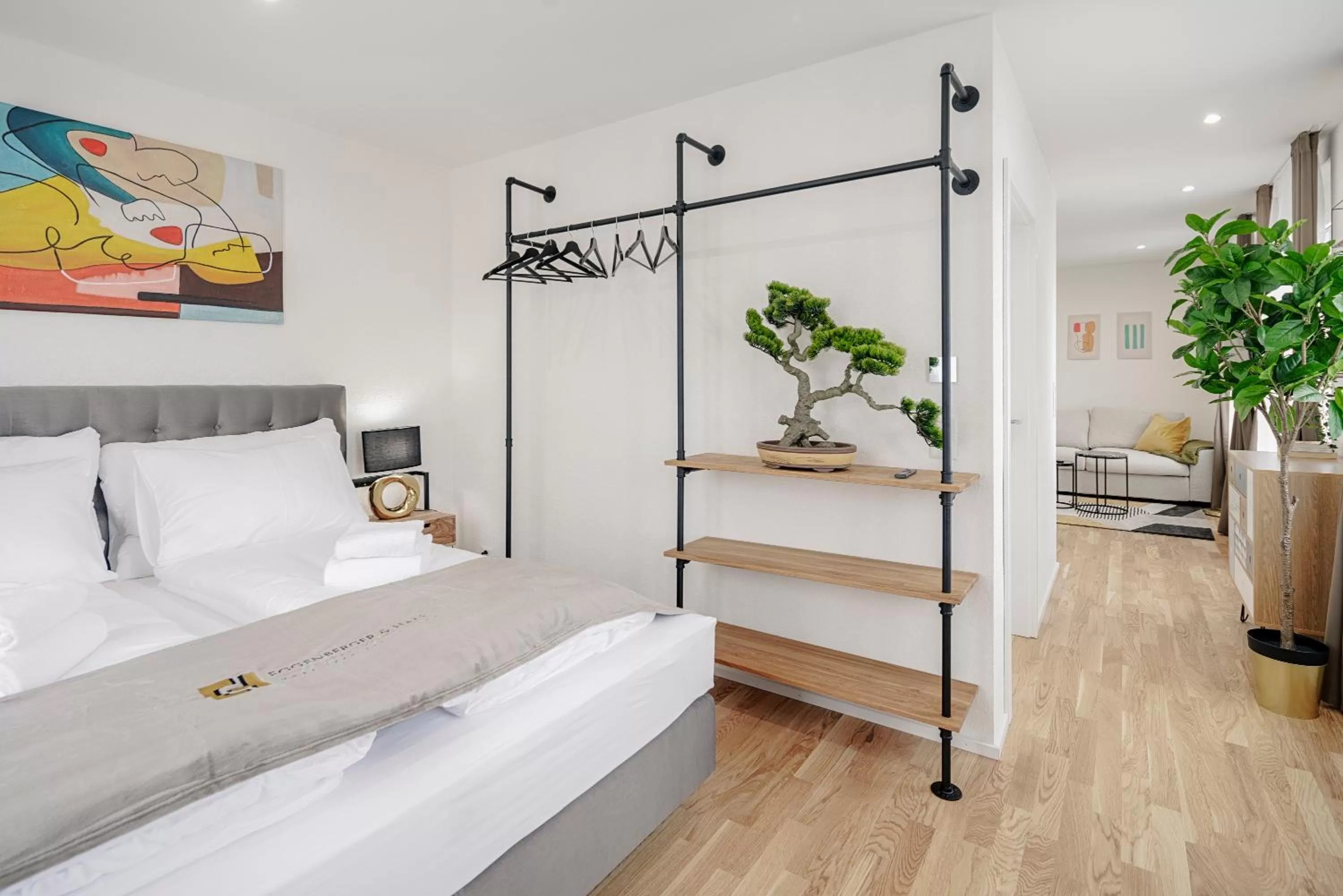Bed in VISIMO Apartments St Georgen-Strasse St Gallen - Design City Nature