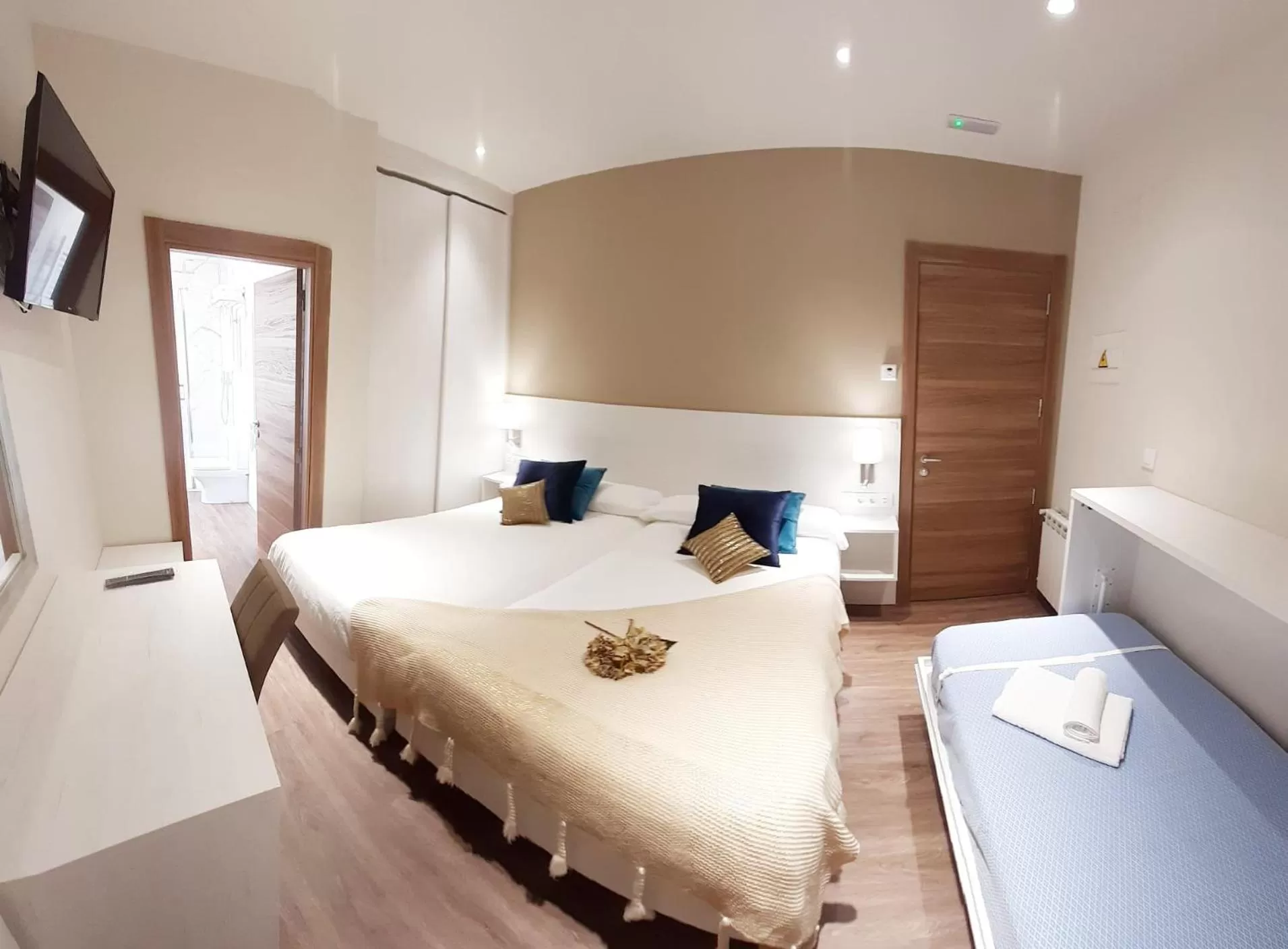 Bed in Hotel La Terraza