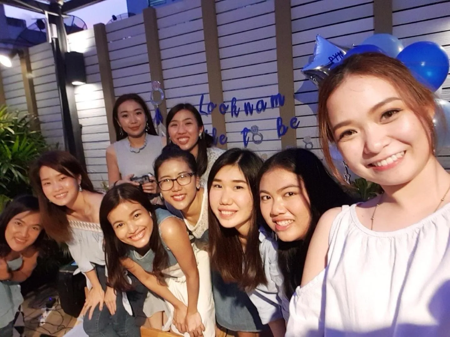 Kinnon Deluxe Hostel Coworking Cafe