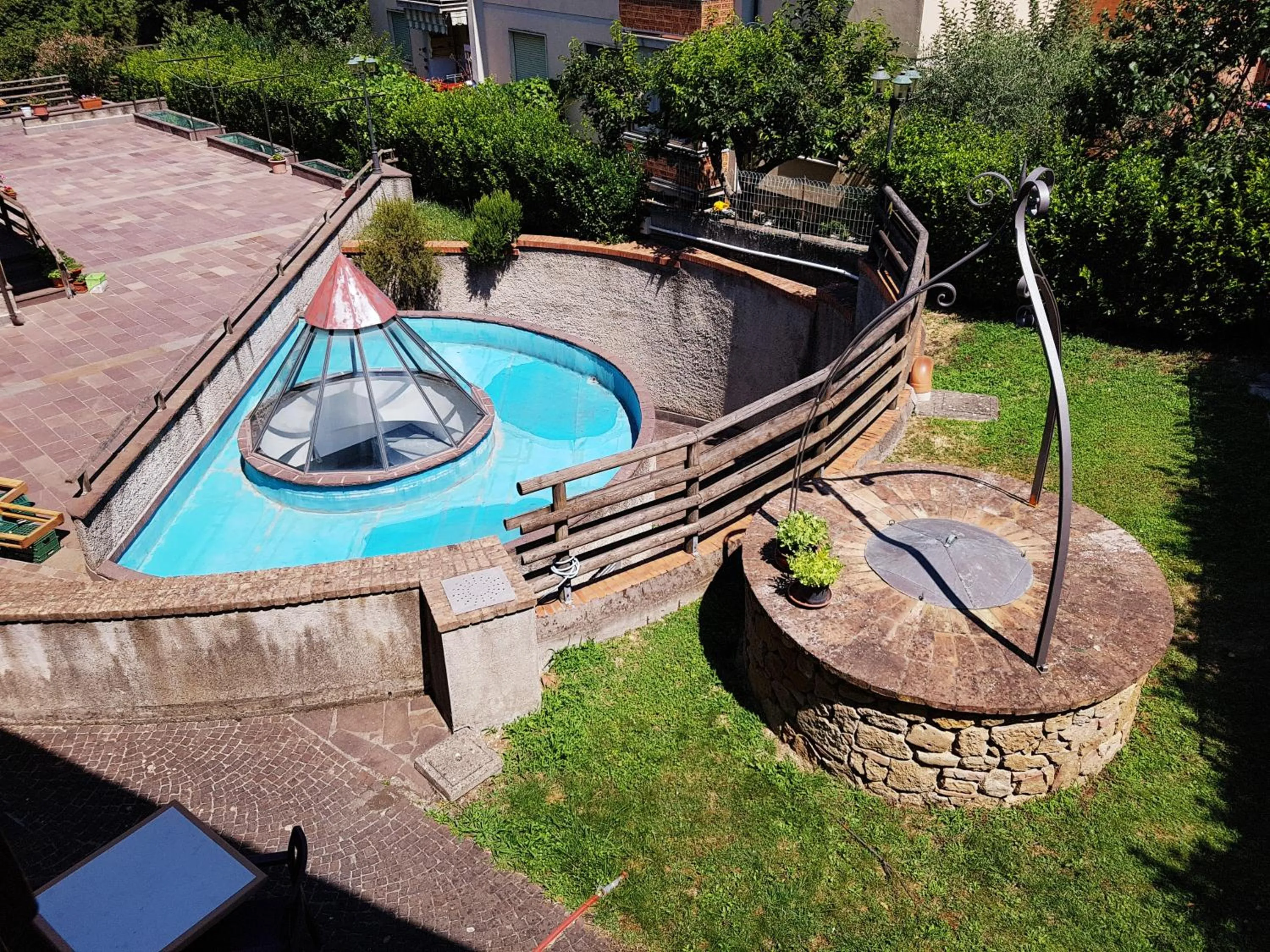 Photo of the whole room in Villa Nencini