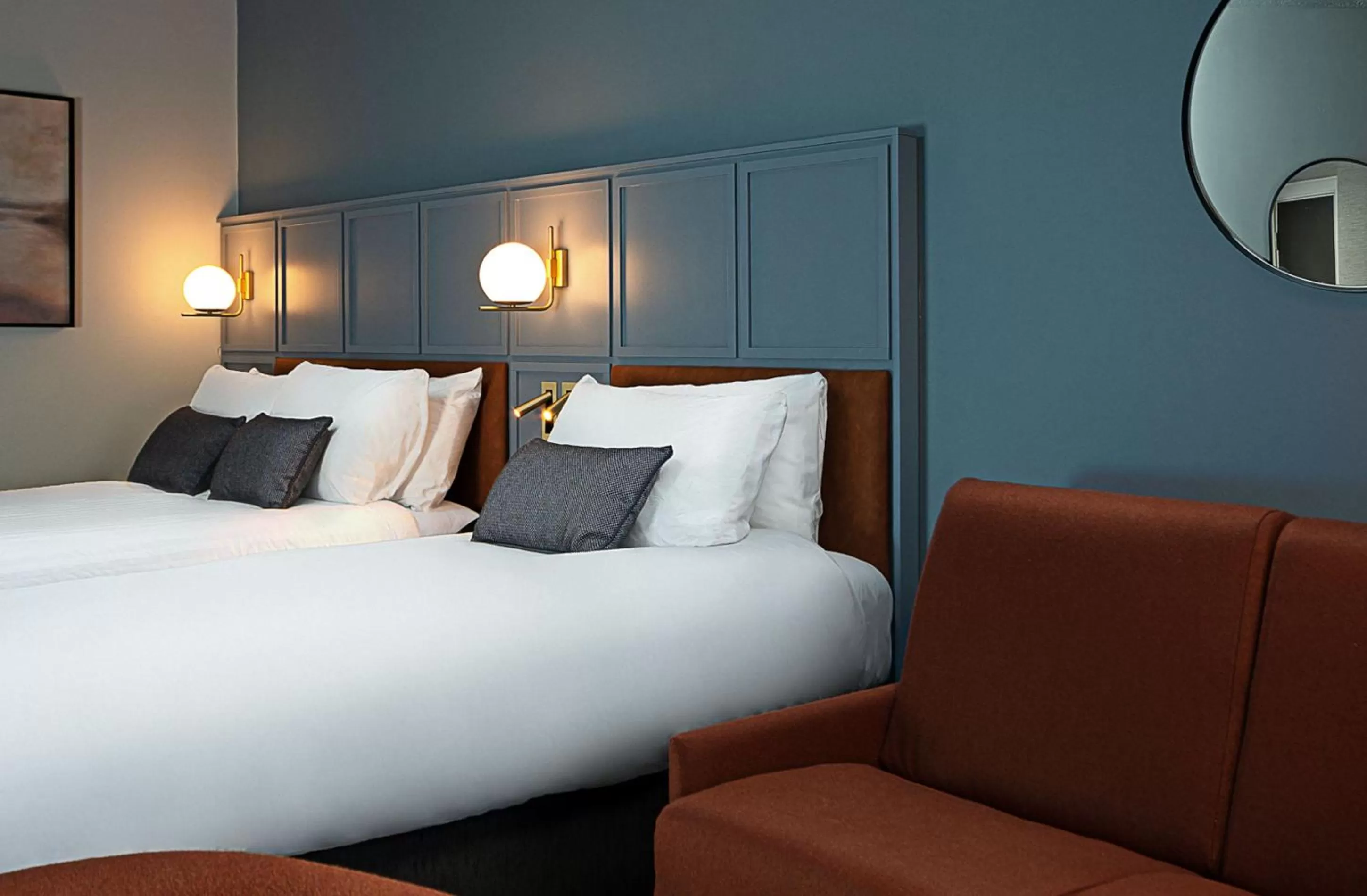 Bedroom, Bed in Leonardo Hotel Galway