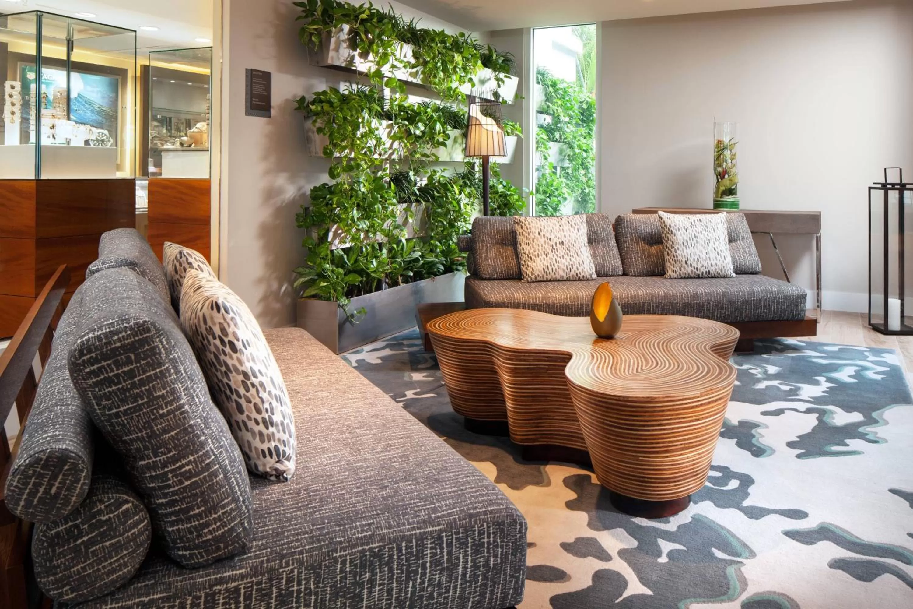 Lobby or reception in The Westin Grand Cayman Seven Mile Beach Resort & Spa