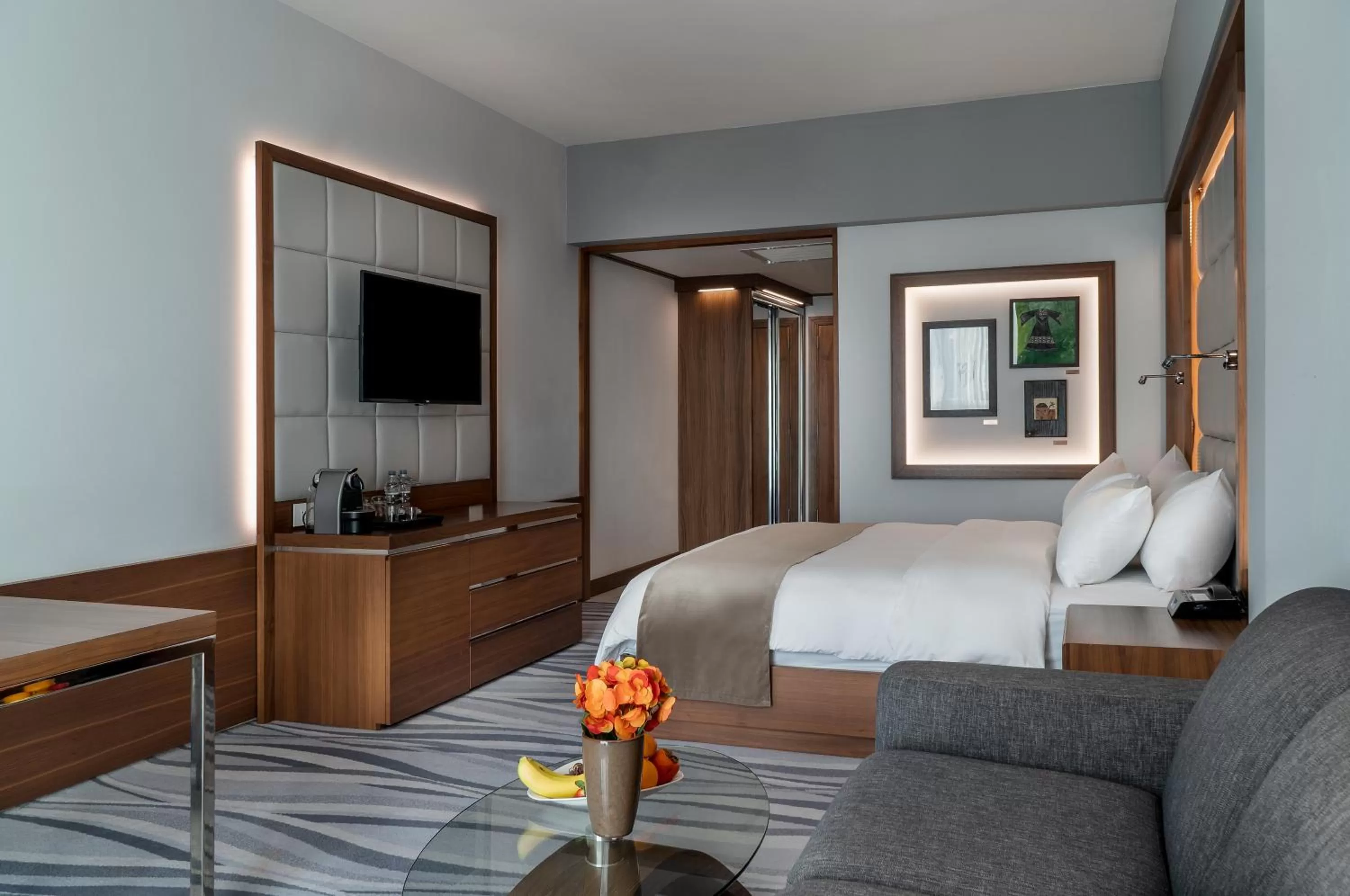 Photo of the whole room, Bed in Landmark Amman Hotel & Conference Center