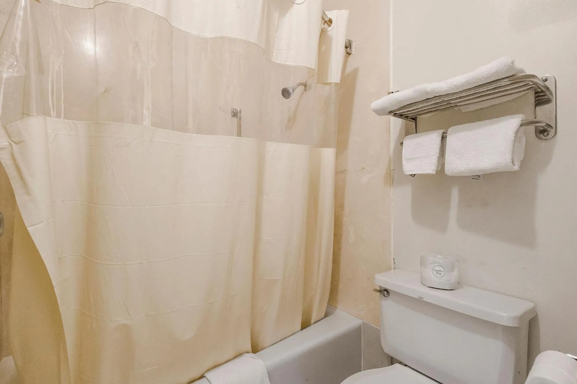 Bathroom in Heritage Inn Express Hayward