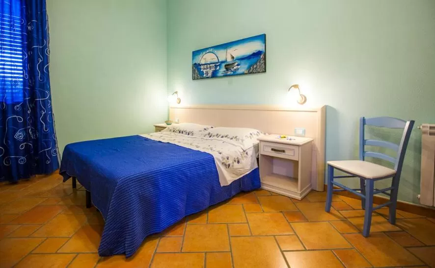 Bedroom, Bed in Profumo di Zagara