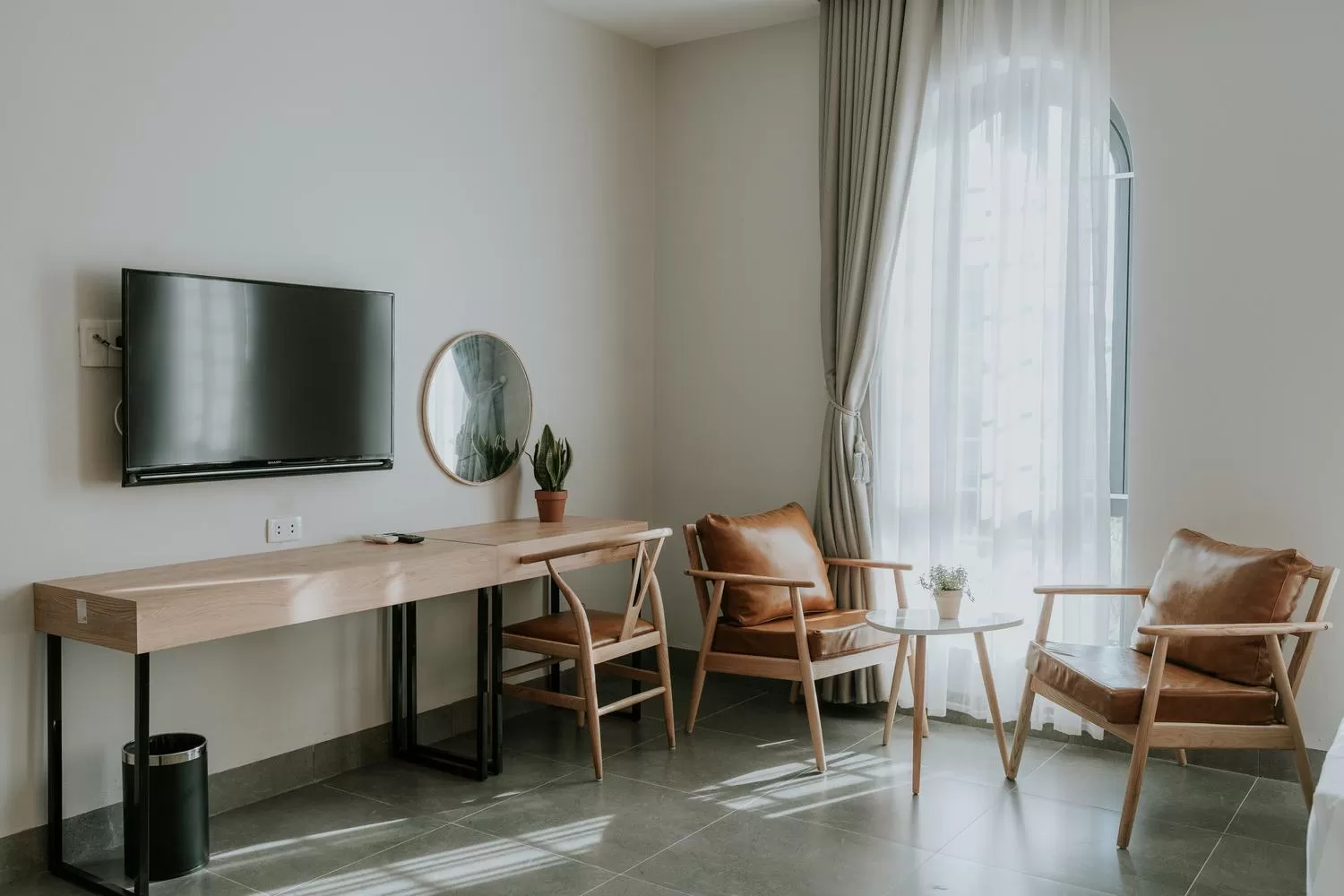 TV and multimedia, TV/Entertainment Center in Le Cactus Hotel Ha Long