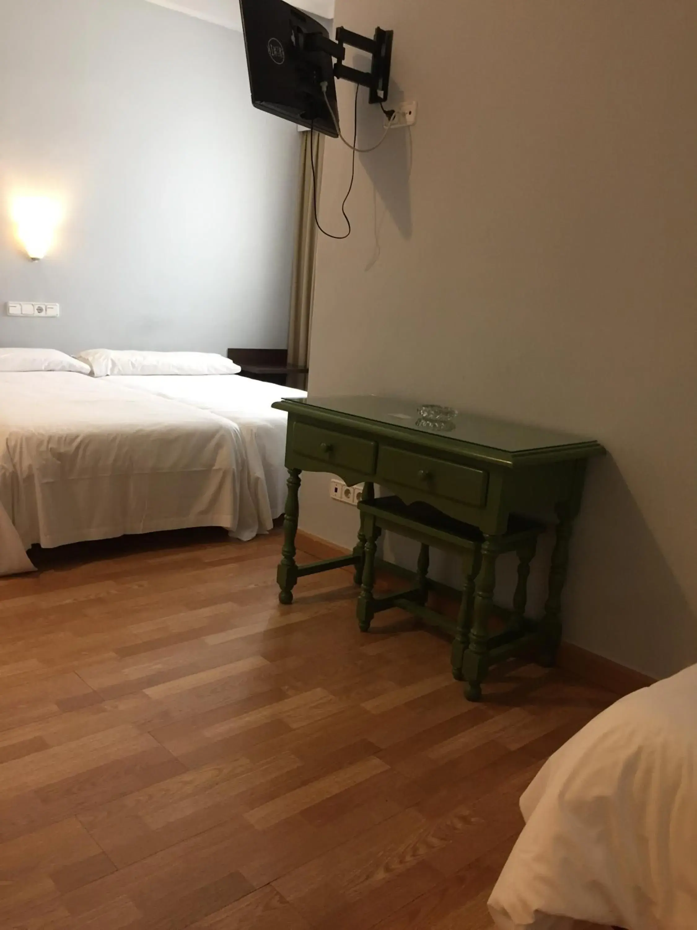 Triple Room in Hotel Madrid Río Triple Room in Hotel Madrid Río