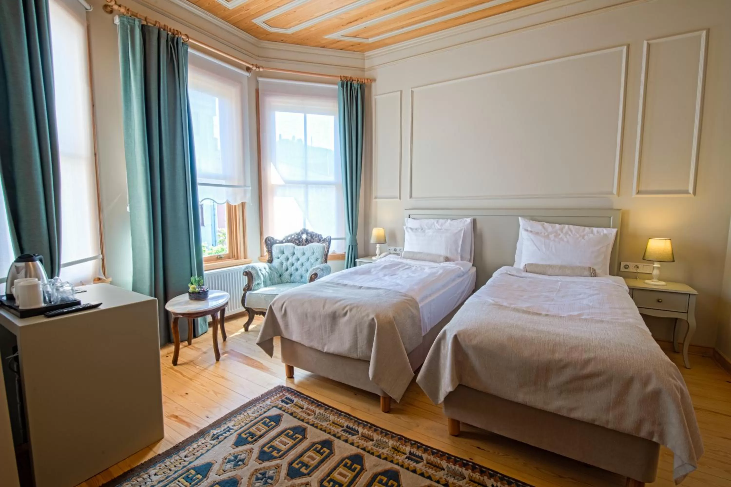 Bed in İkiz Konak Boutique Hotel