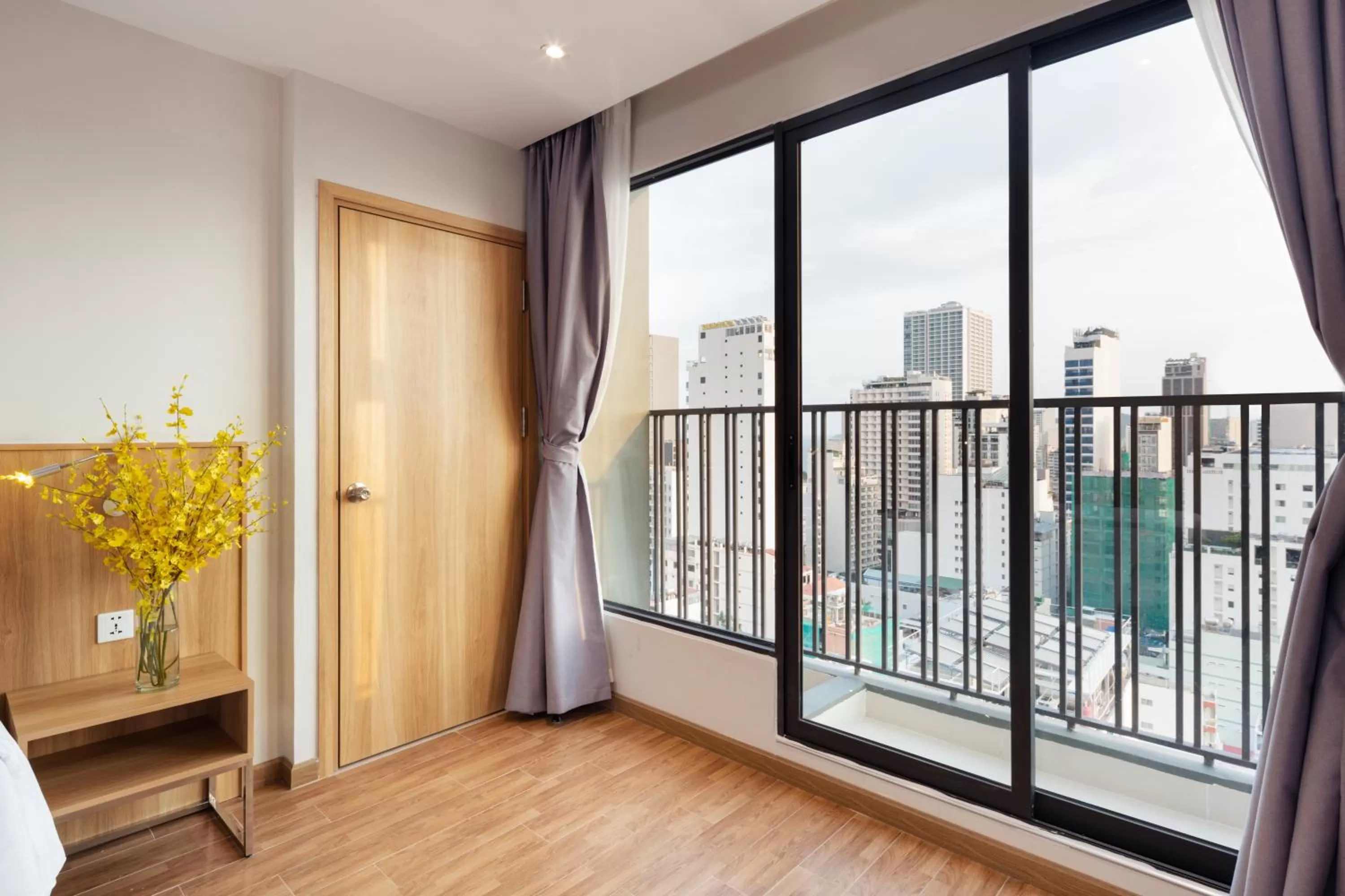 Balcony/Terrace, Bed in VENTANA NHA TRANG HOTEL