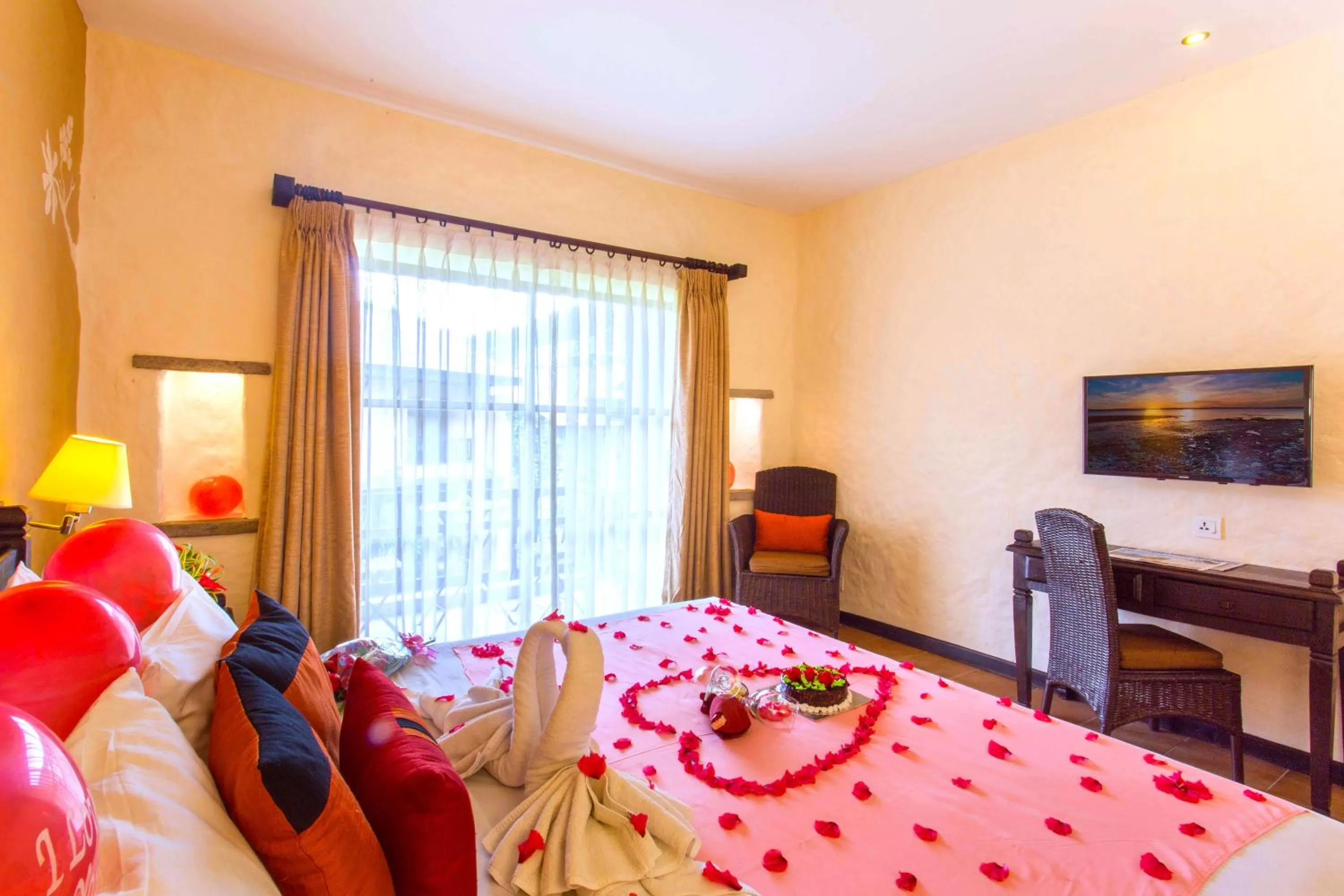 Balcony/Terrace, Bed in Temple Tree Resort & Spa, Pokhara