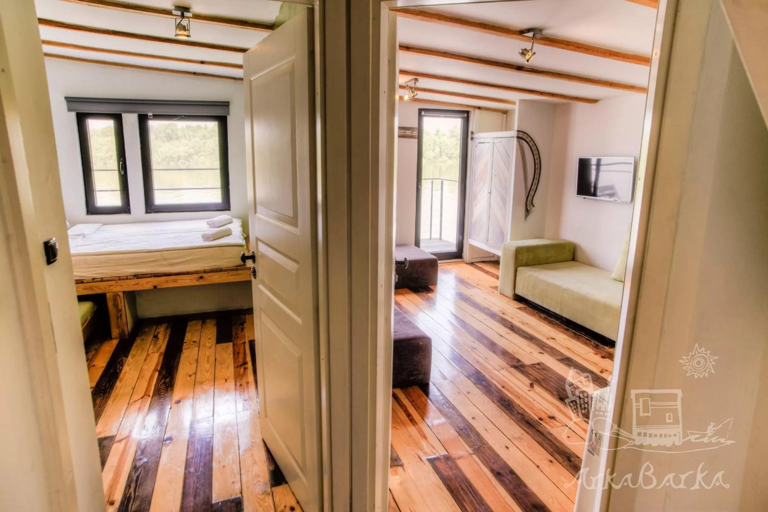 Patio in ArkaBarka 2- Floating Dream Rooms and Apartments