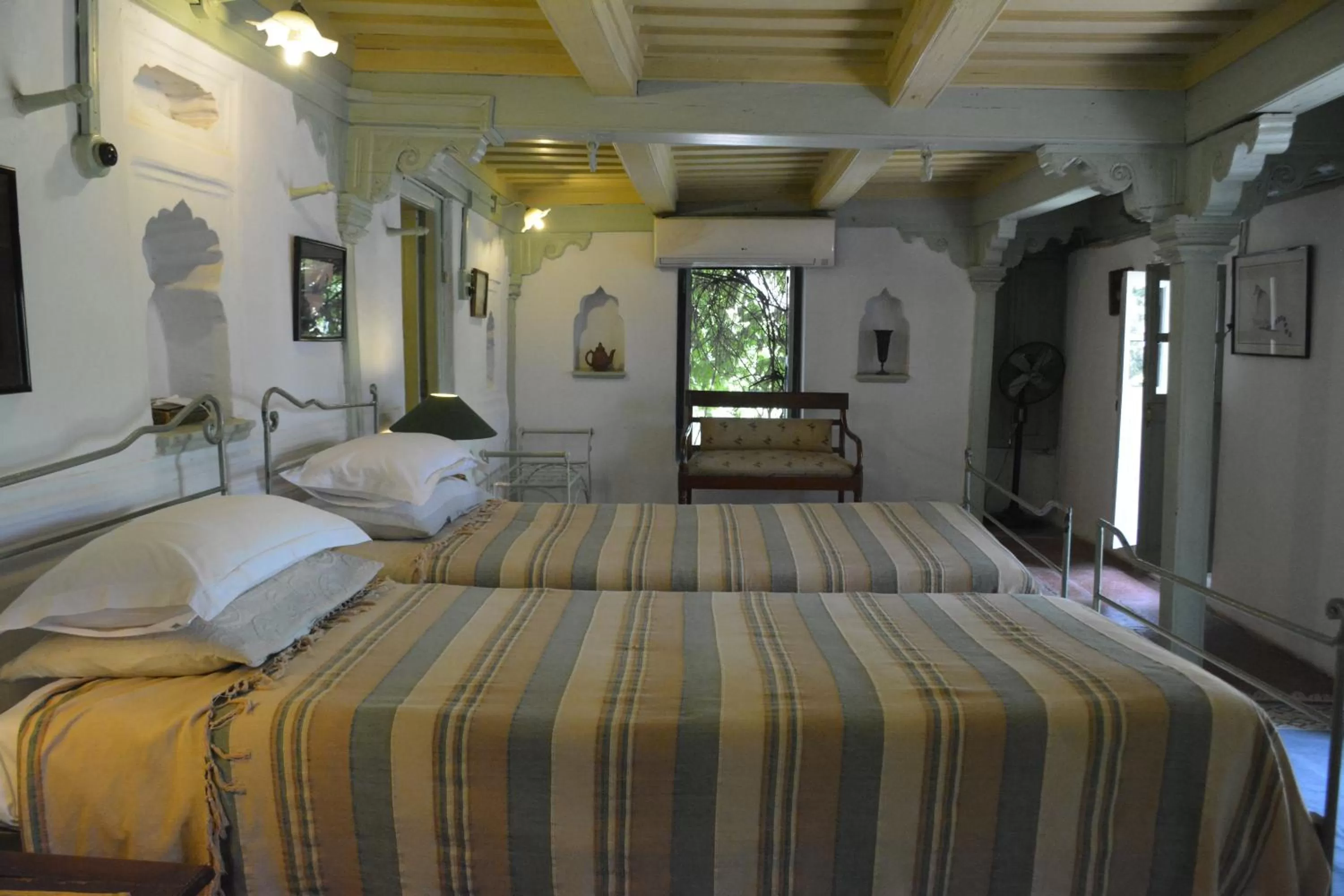 Superior Twin Room - single occupancy in Ahilya Fort