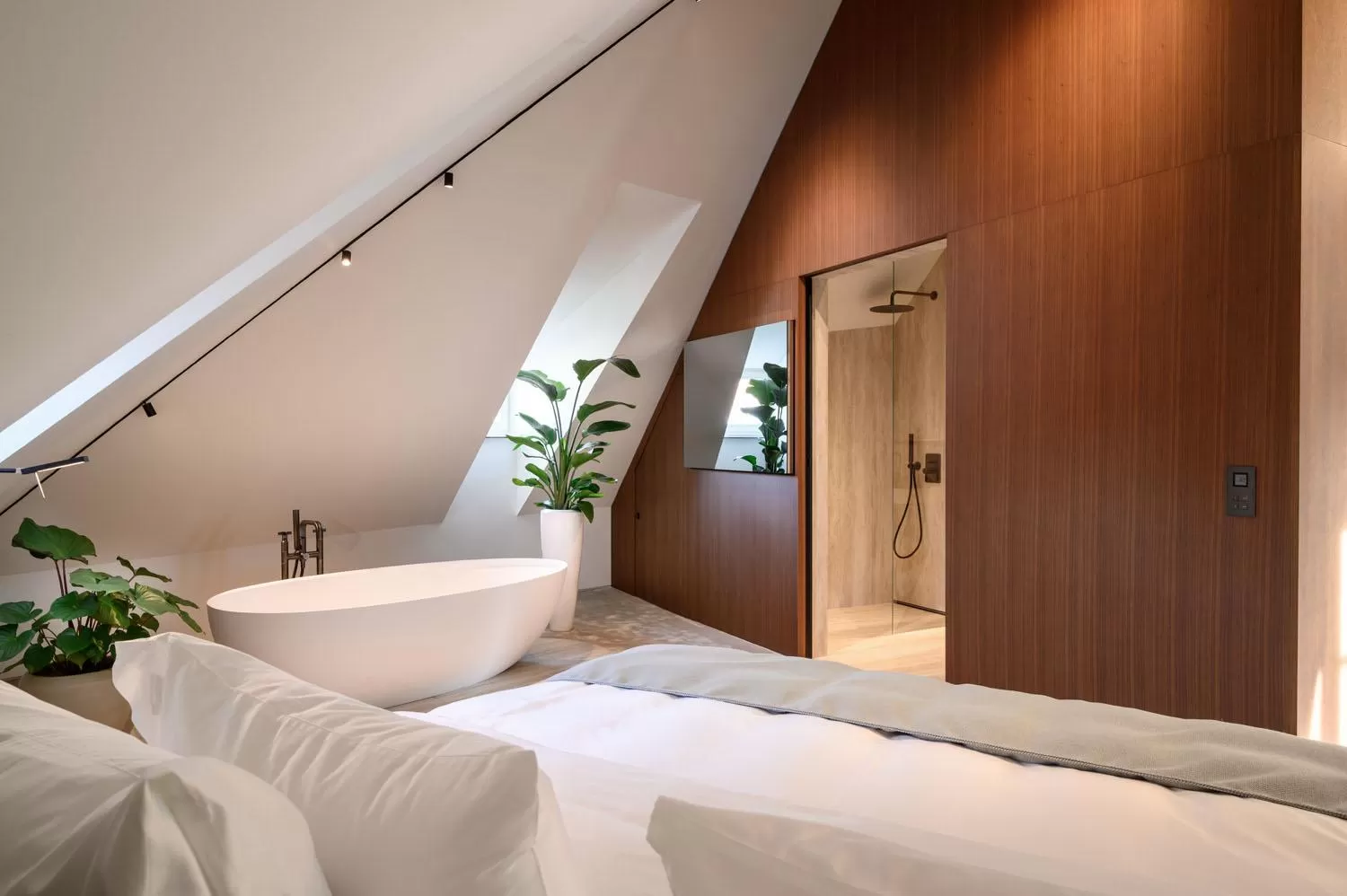 Bed in Zlata Ladjica Boutique Hotel