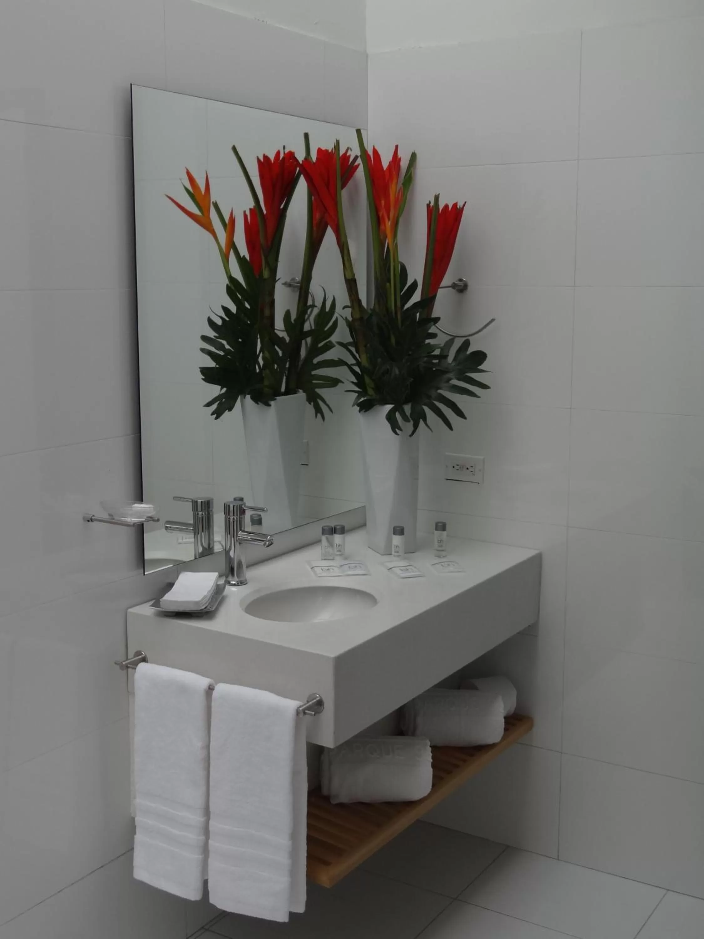 Fitness centre/facilities in Hotel bh Parque 93