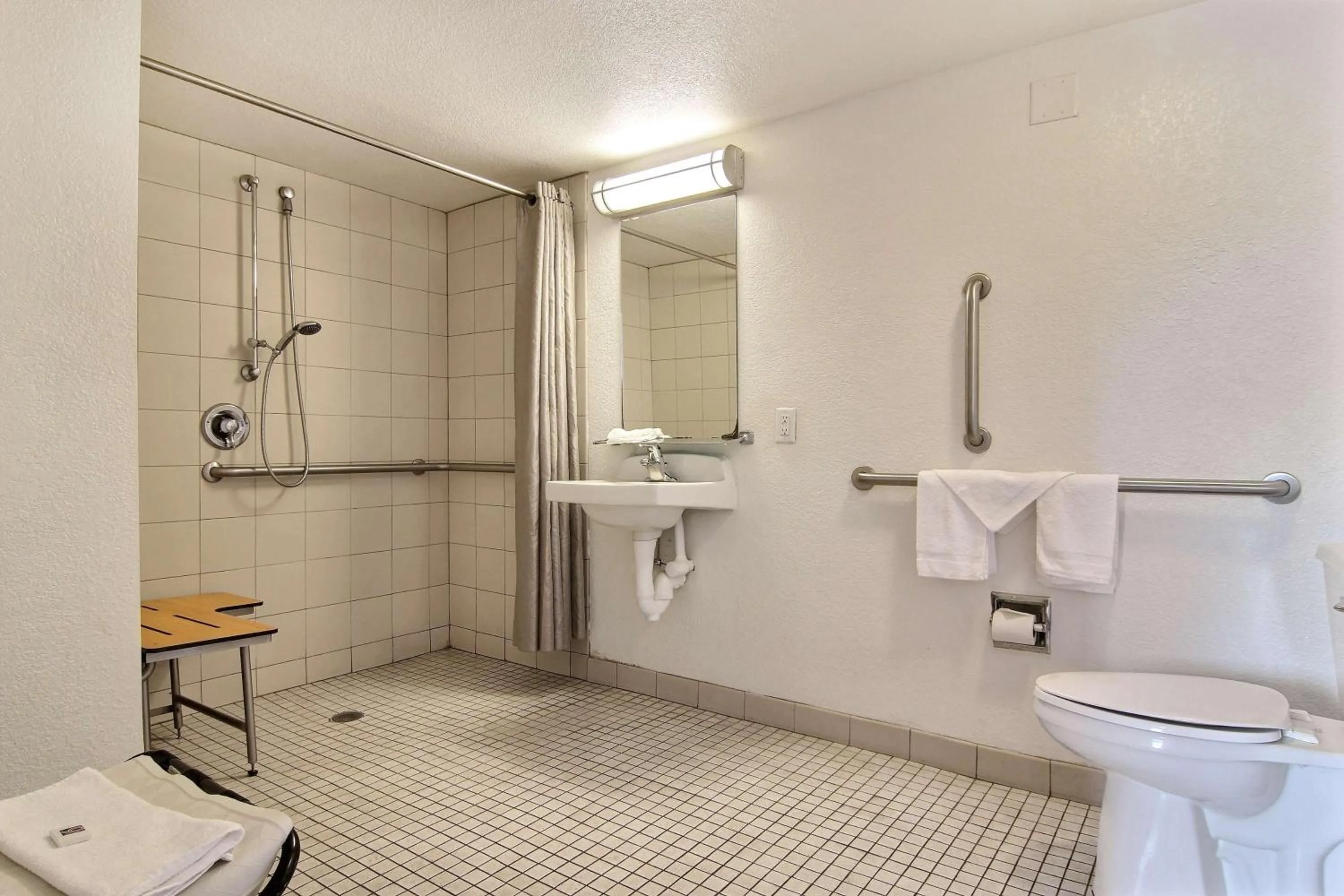 Bathroom in Motel 6-San Angelo, TX