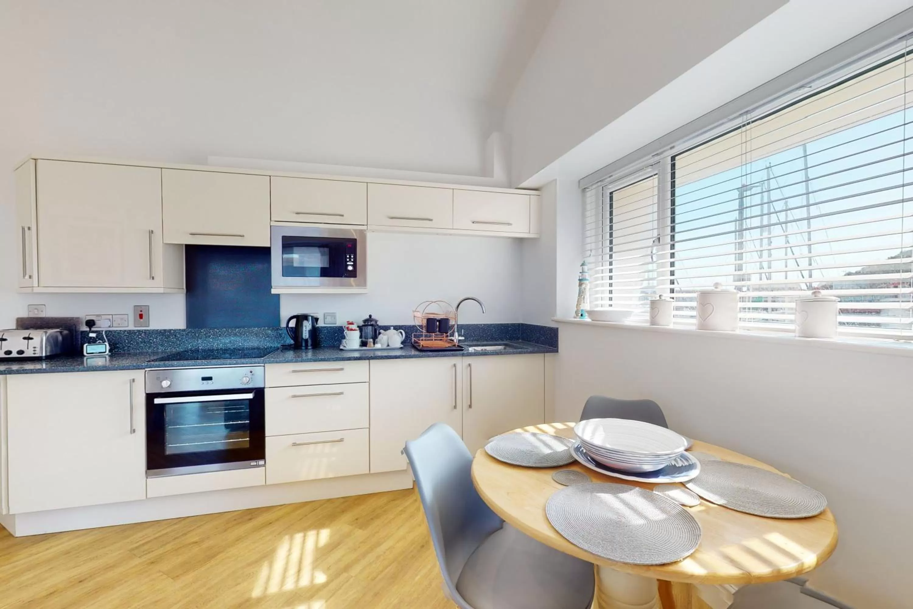 Kitchen or kitchenette in Crabbers' Wharf