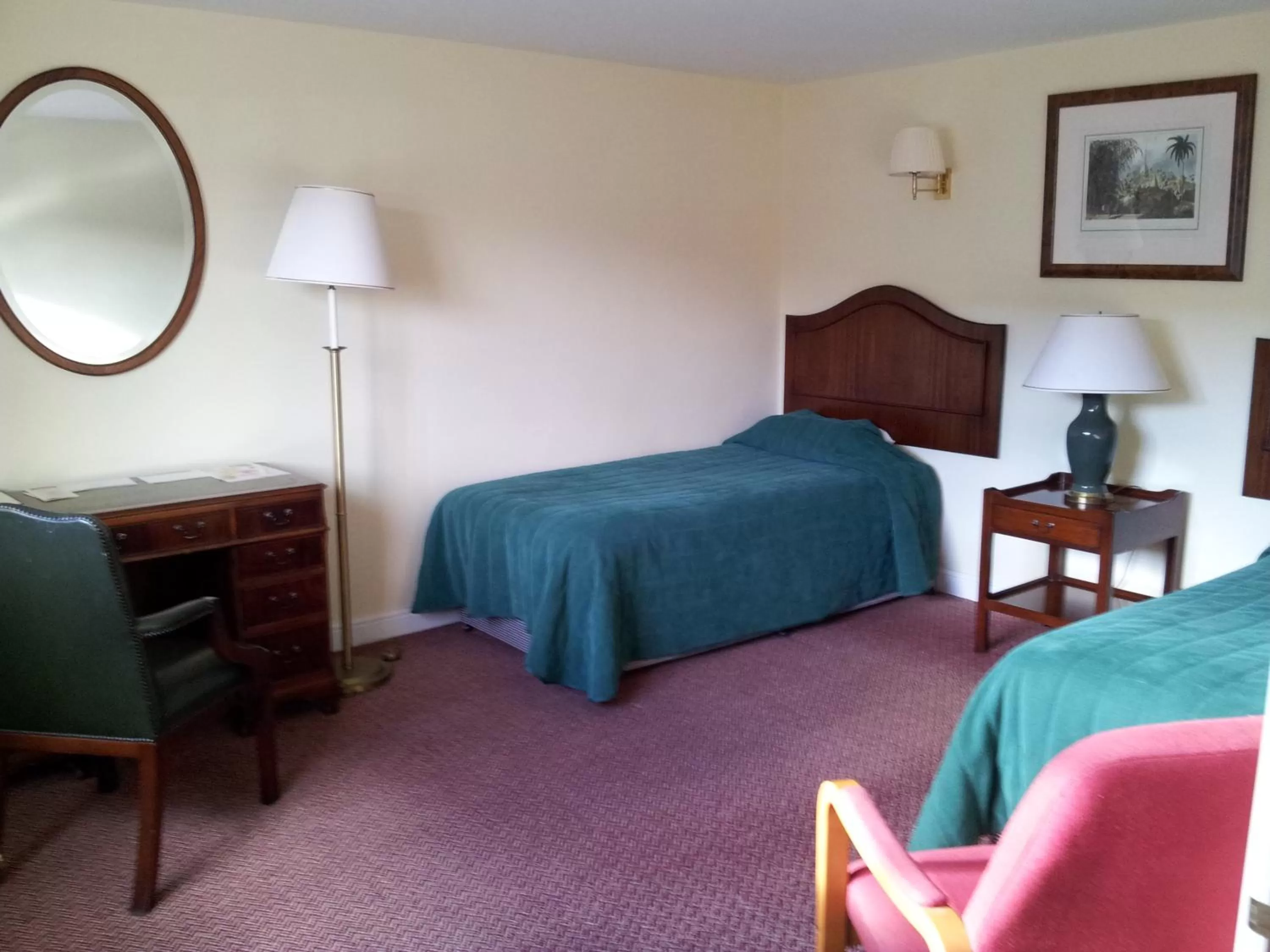 Photo of the whole room, Bed in Red Lion Dunston