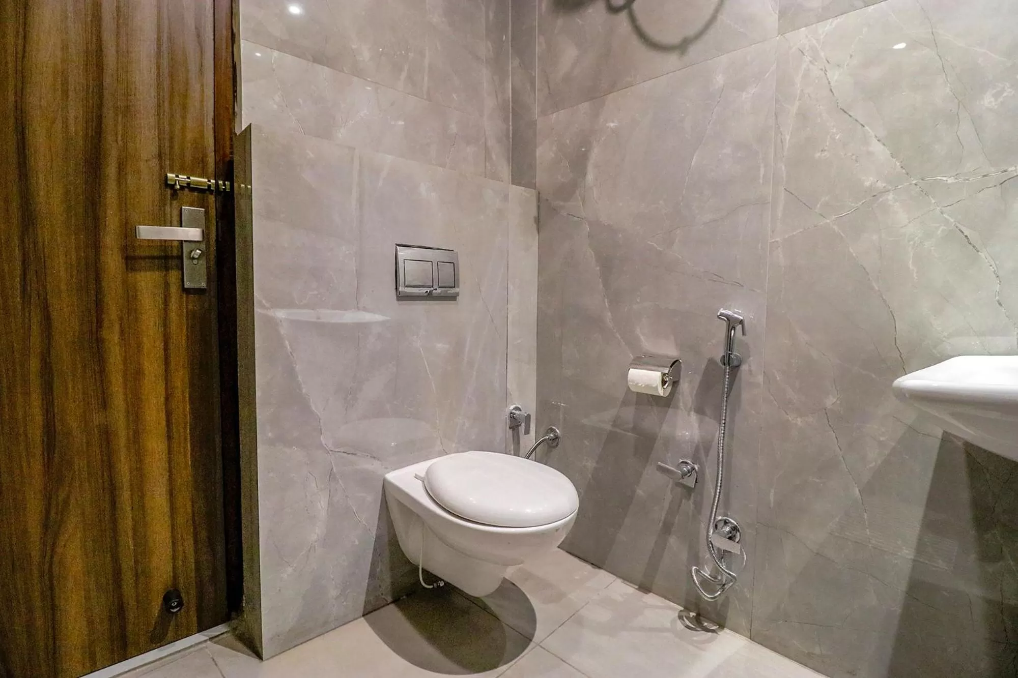 Bathroom in FabHotel Prime K9 Regency