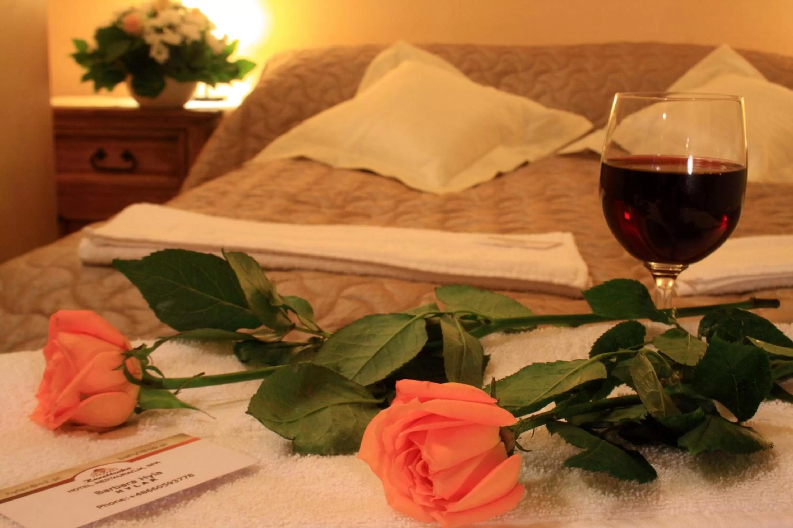 Bed in Hotel Dwór Karolówka