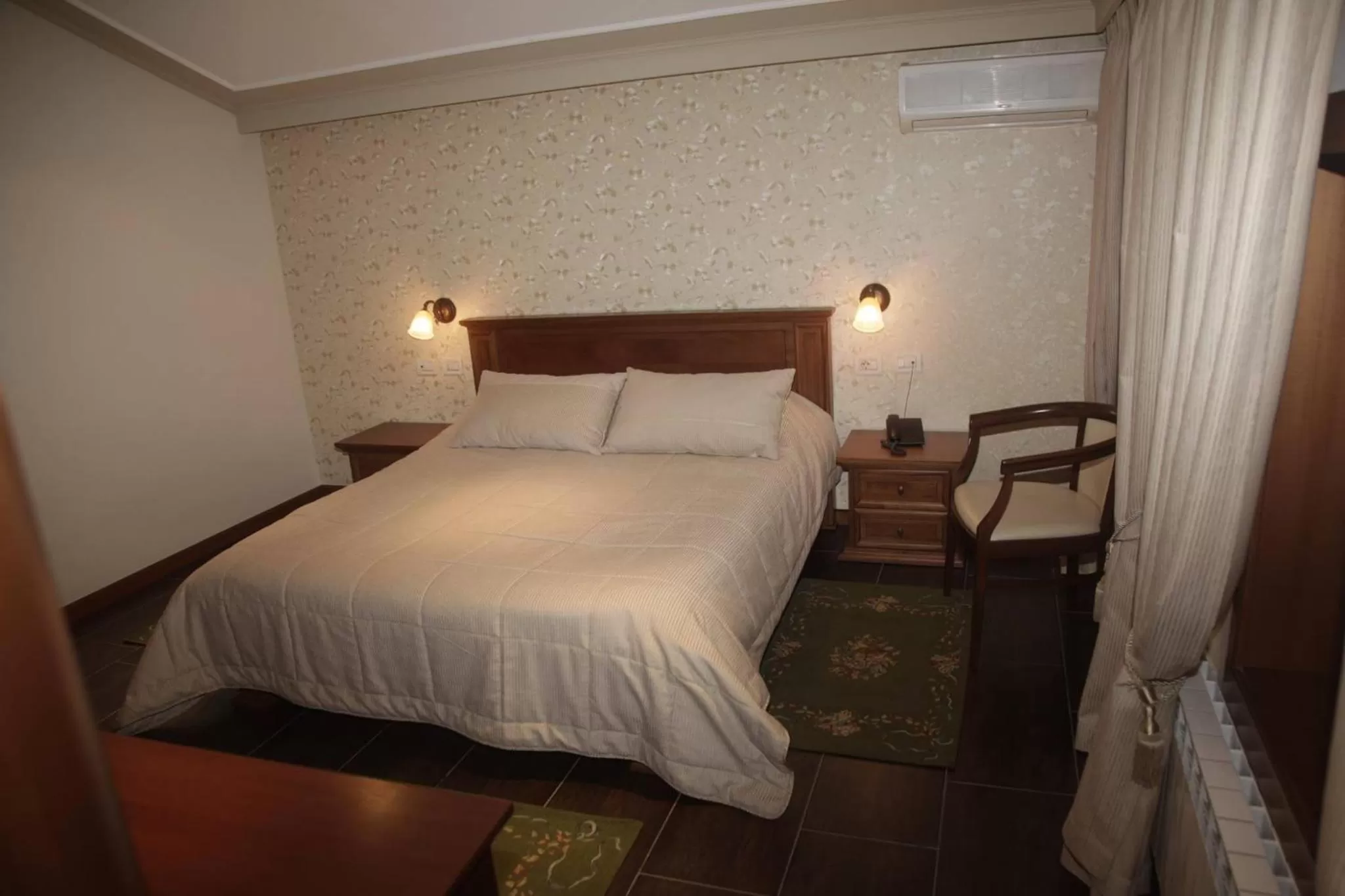Bedroom, Room Photo in Vila Sigal Pogradec
