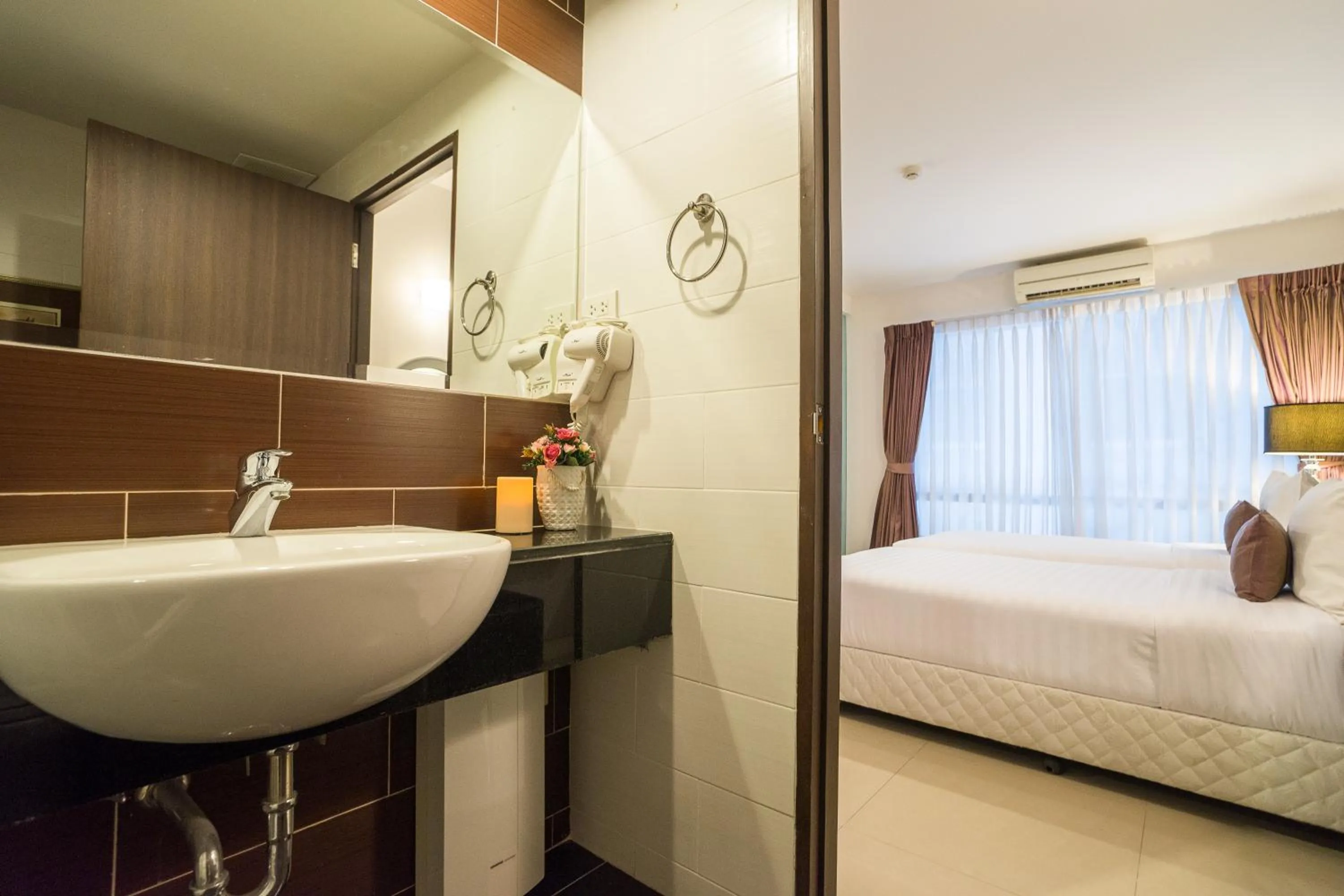 Day, Bed in Beyond Suite