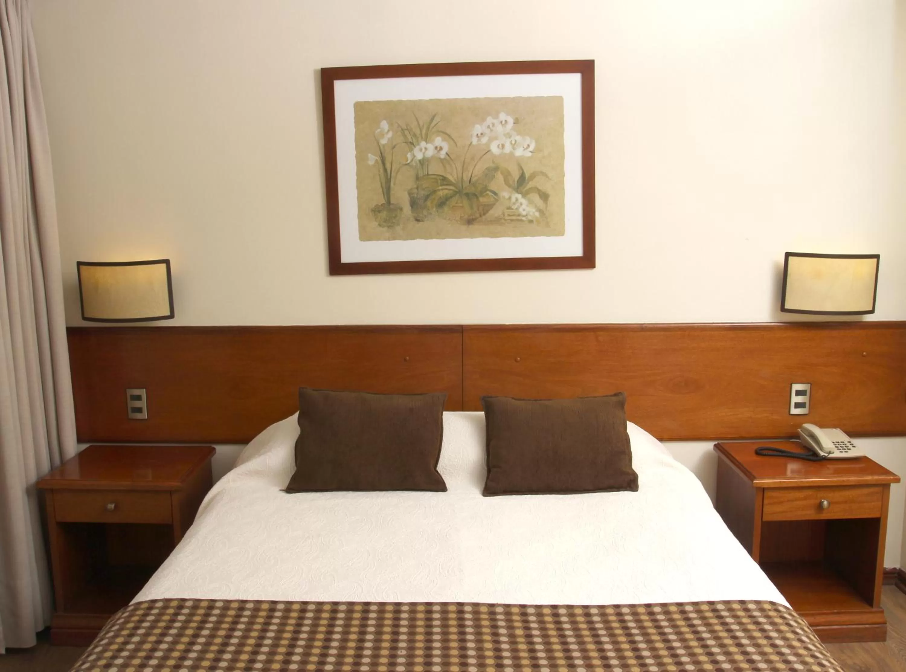 Photo of the whole room, Bed in Tur Hotel Santiago