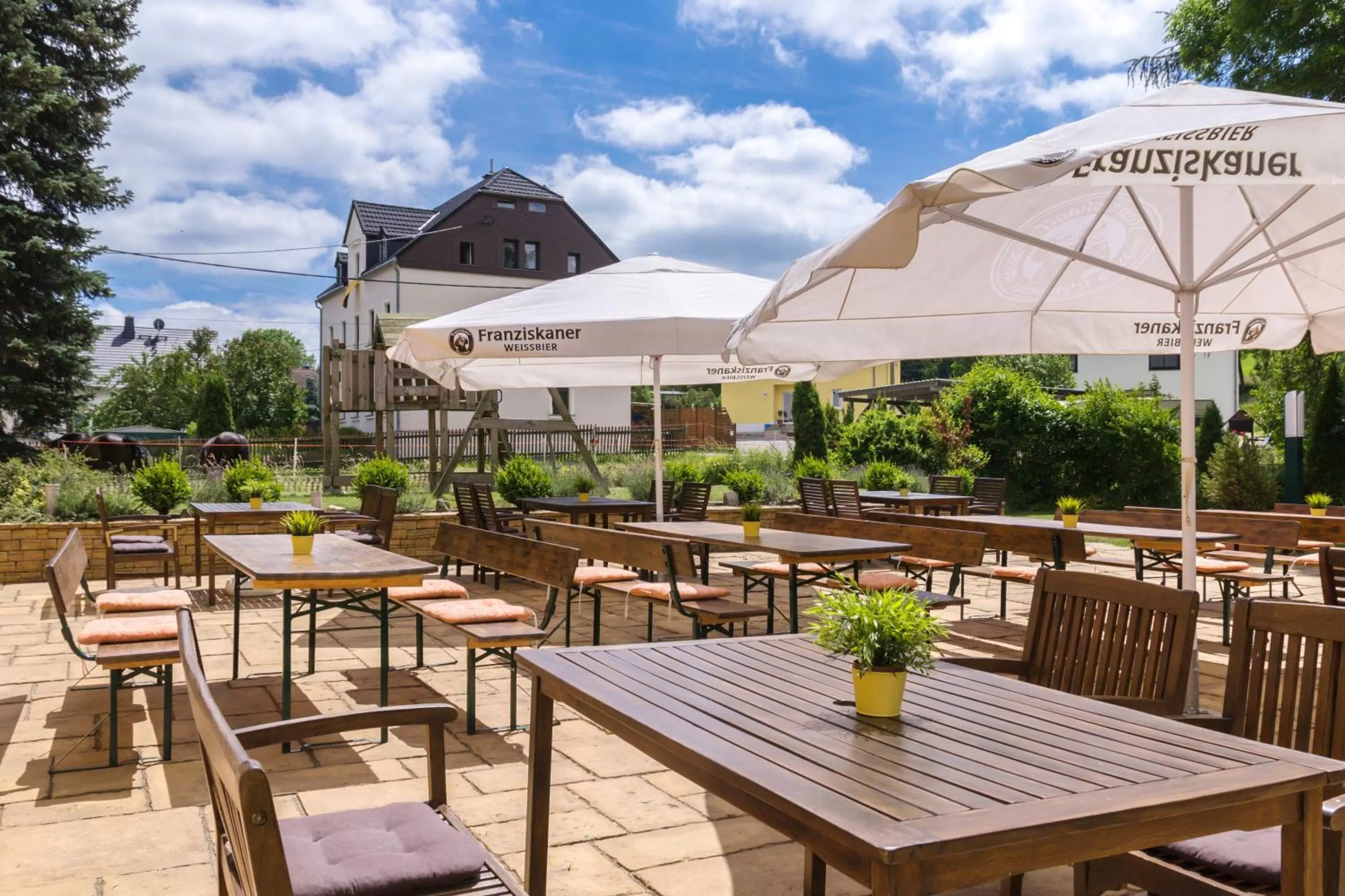 Garden in Erzgebirgshotel Freiberger Höhe