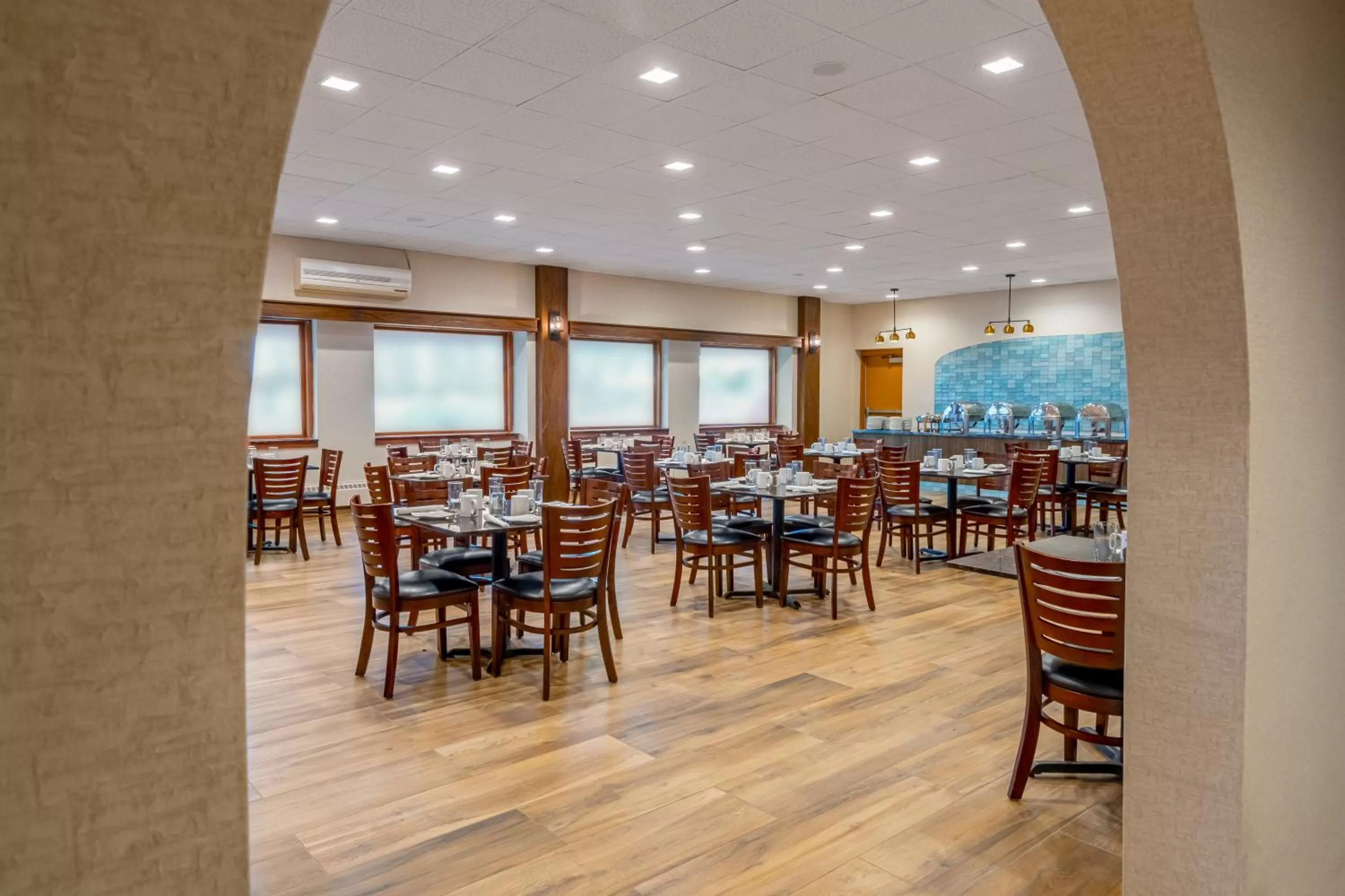 Restaurant/places to eat in Grand Williston Hotel and Conference Center
