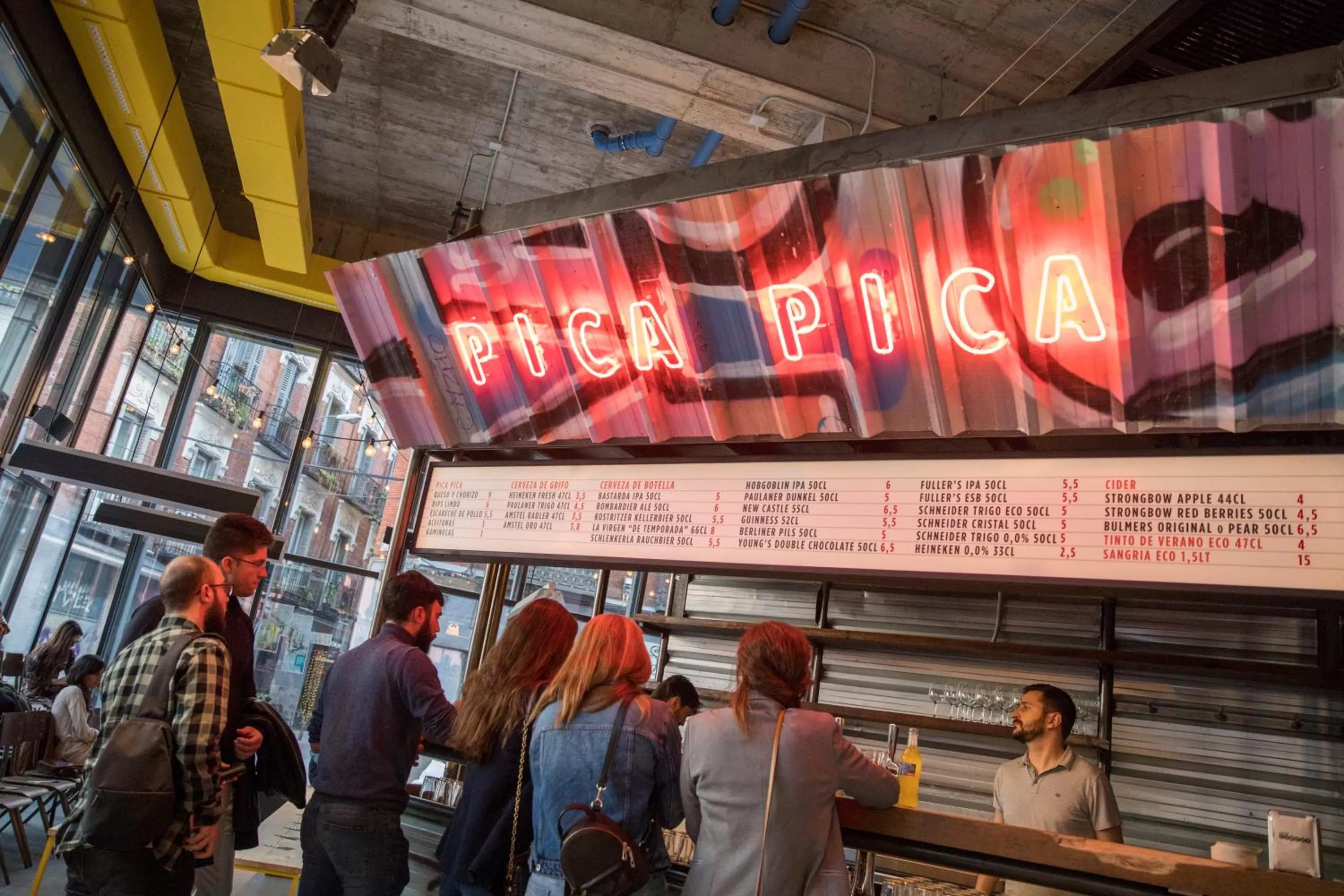 People in Bastardo Hostel